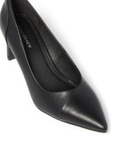 Gretchen Thin Block Pump Heel Forever New