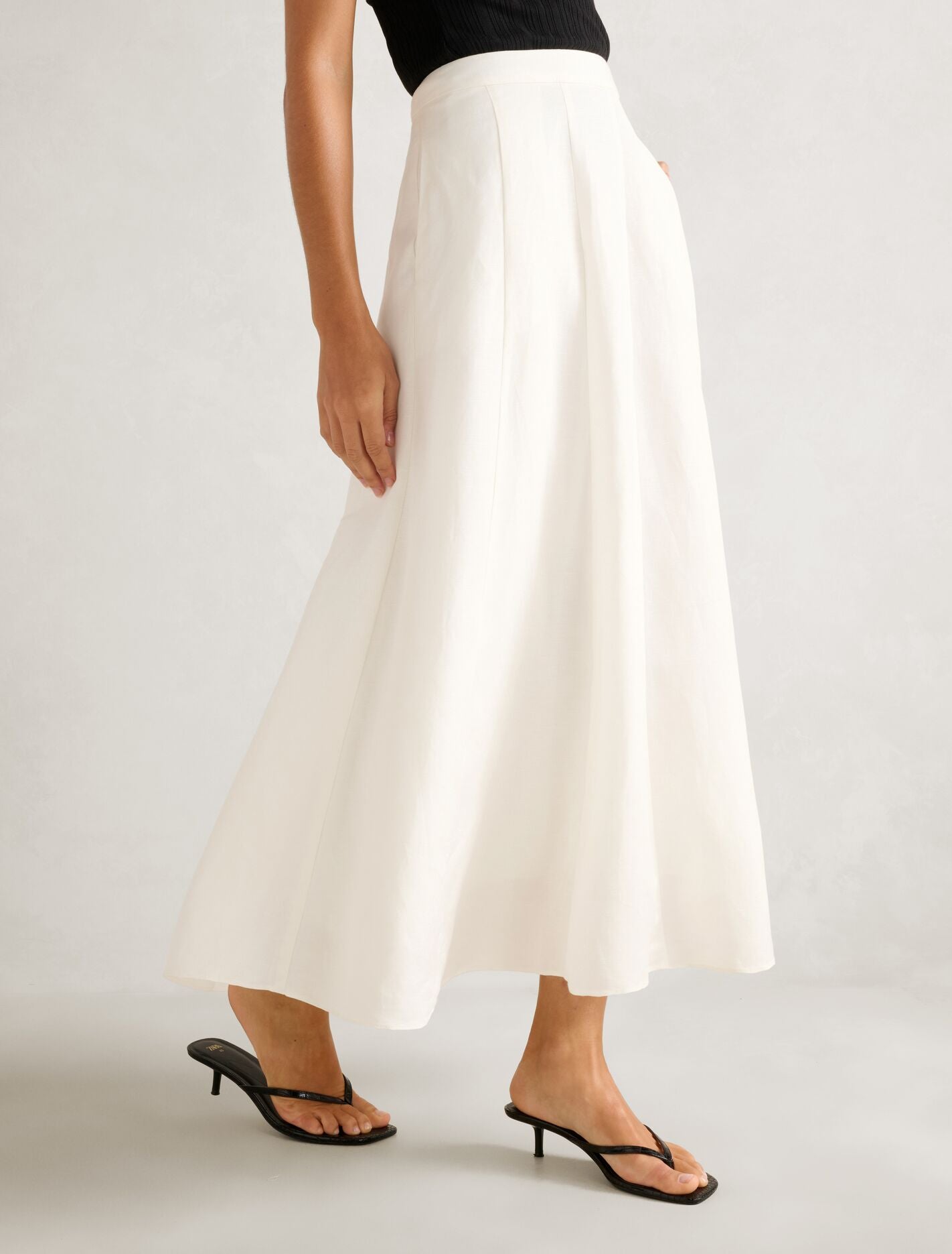 Georgina Linen Blend Midi Skirt Forever New