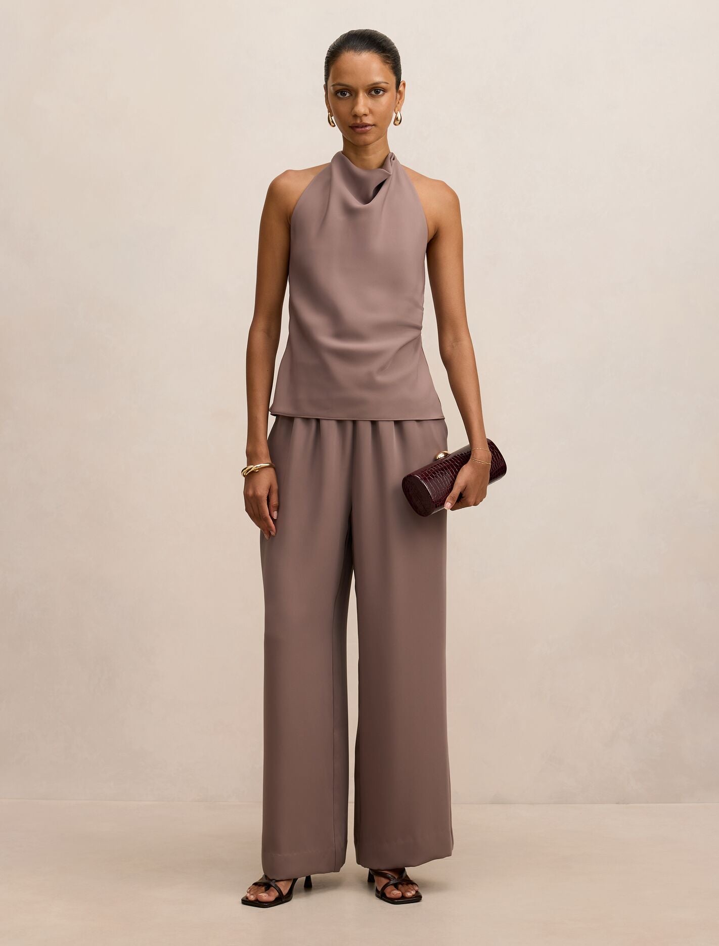 Enya Petite Elastic Wide Leg Pants Deep Taupe Set | Forever New