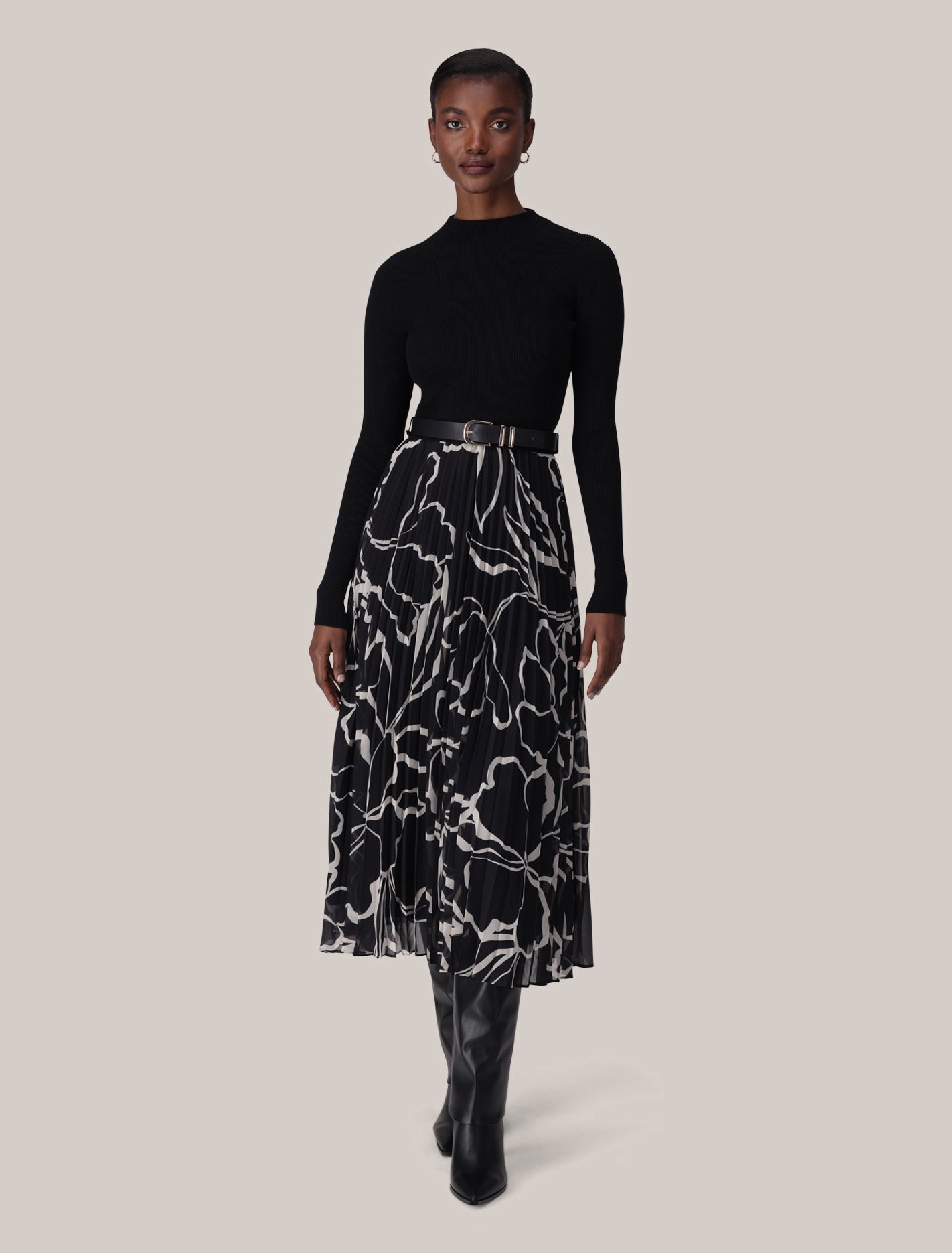 Ayla Print Pleated Midi Dress Black Myra Floral Forever New