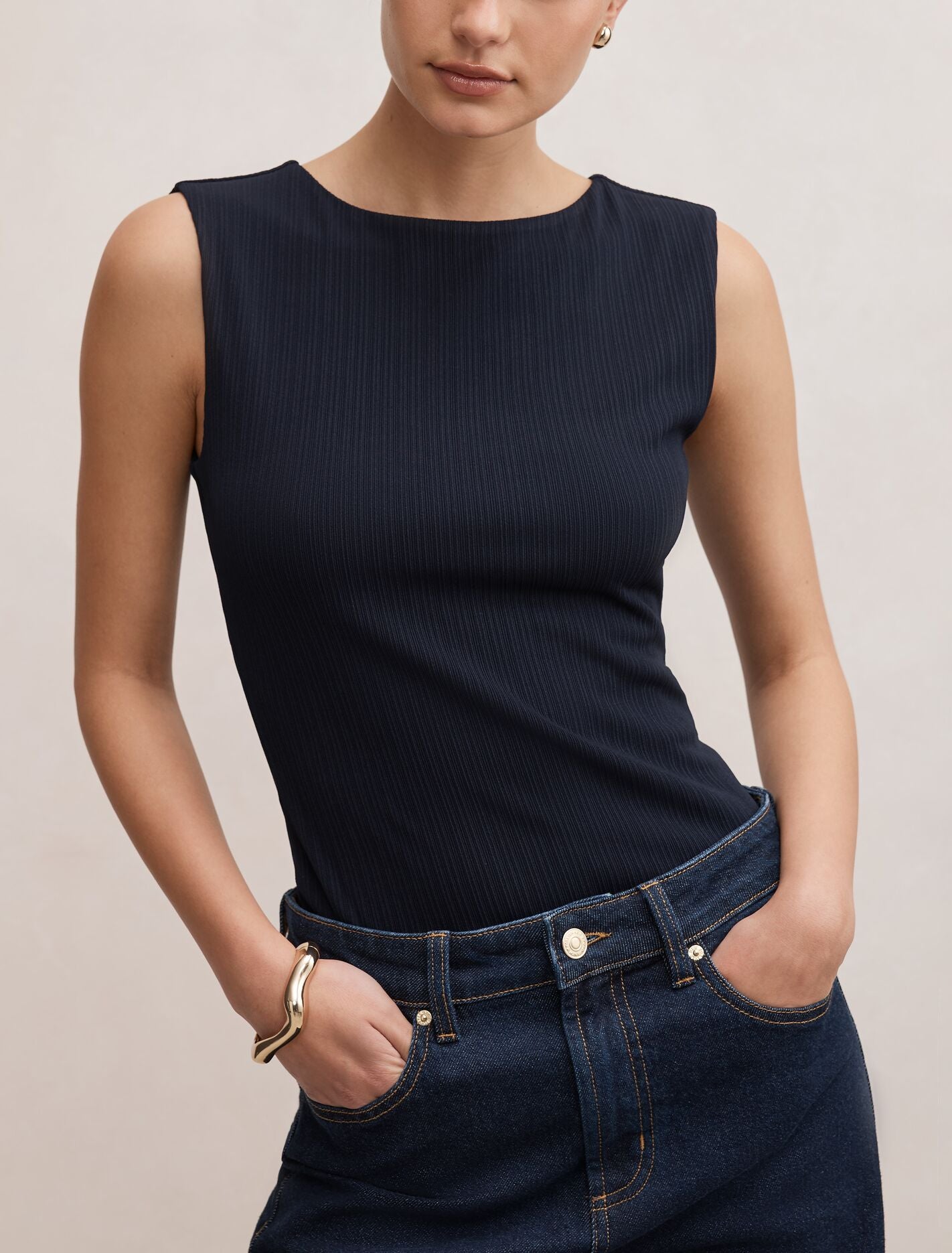 Frankie Boat Neck Tank Top Forever New