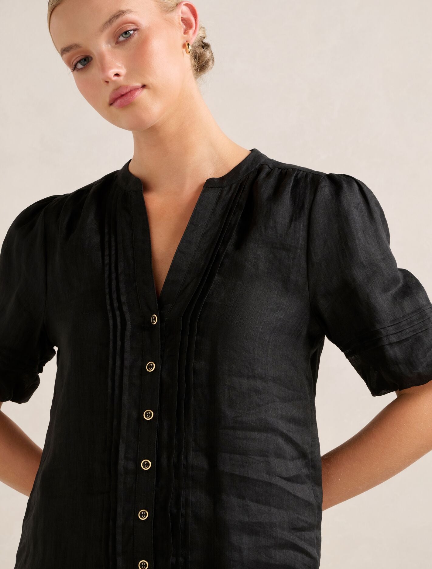 Mariella Pintuck Blouse Forever New