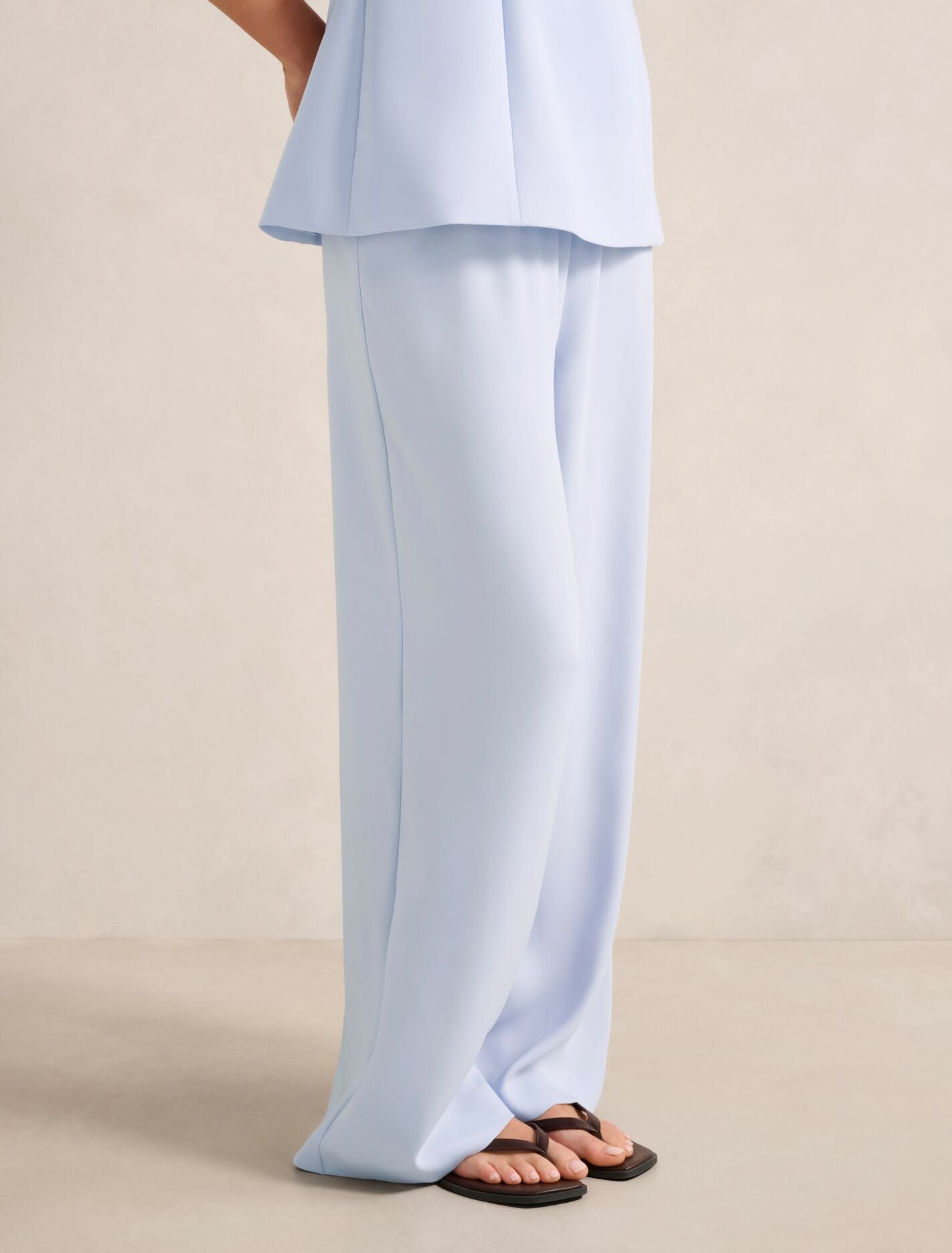 Evelyn Elastic Wide Leg Pants Forever New
