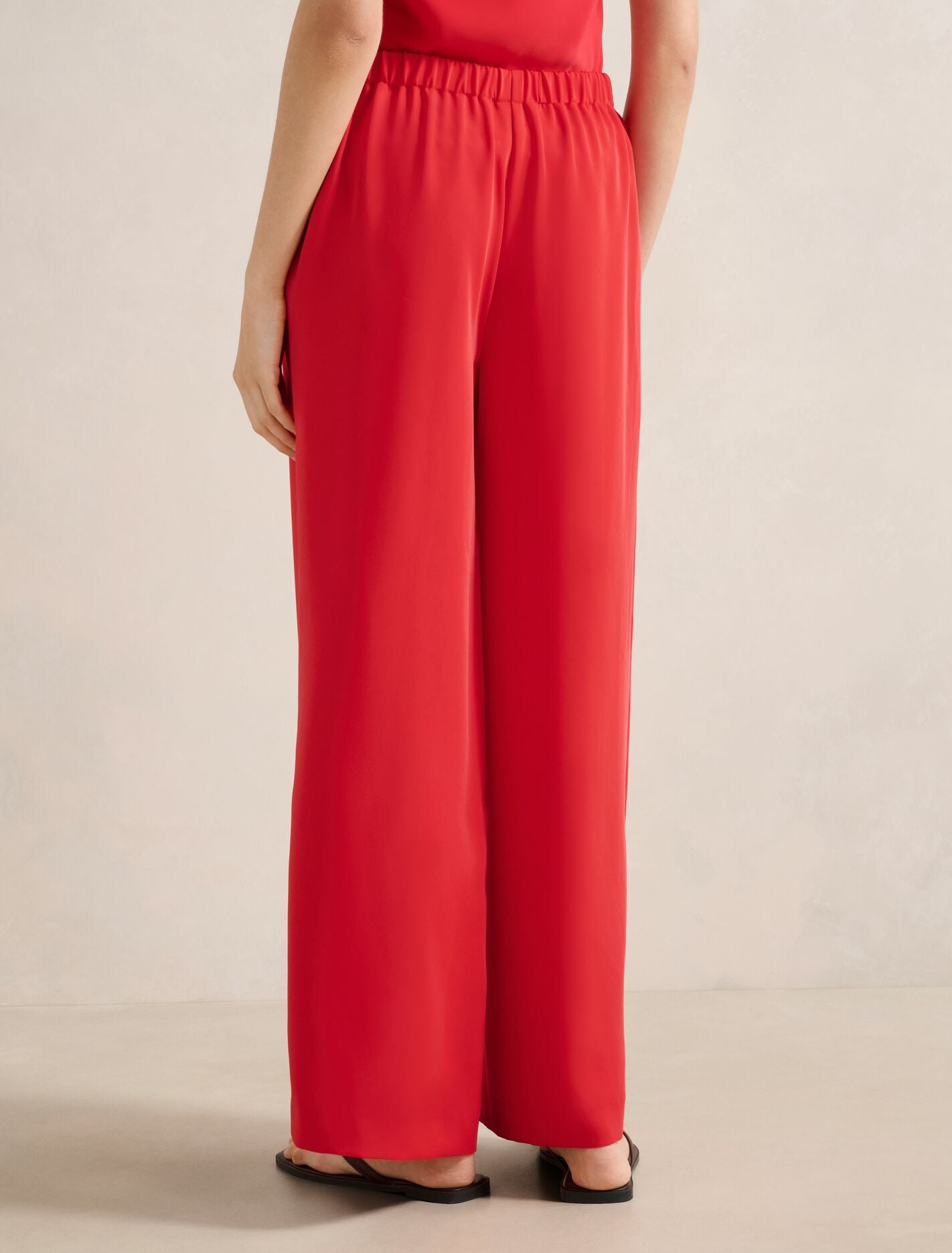 Evelyn Elastic Wide Leg Pants Forever New