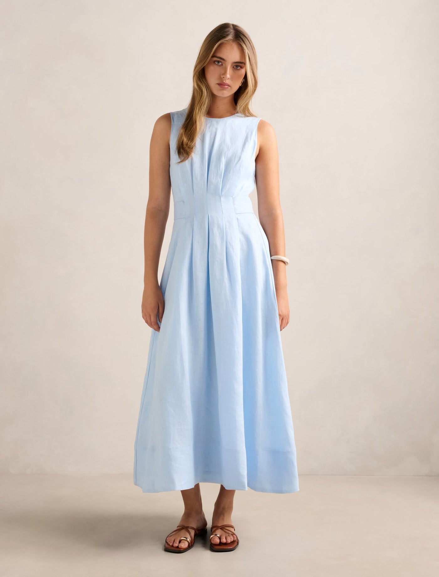 Sleeveless Pleated Linen Midi Dress with Ruffle Collar and Flowing A-Line Silhouette main image 0