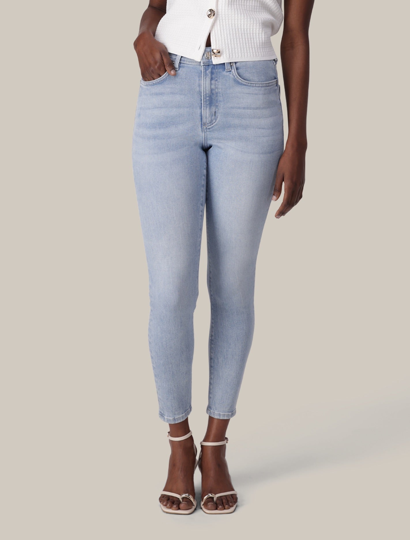 Nala Mid-Rise Skinny Jeans