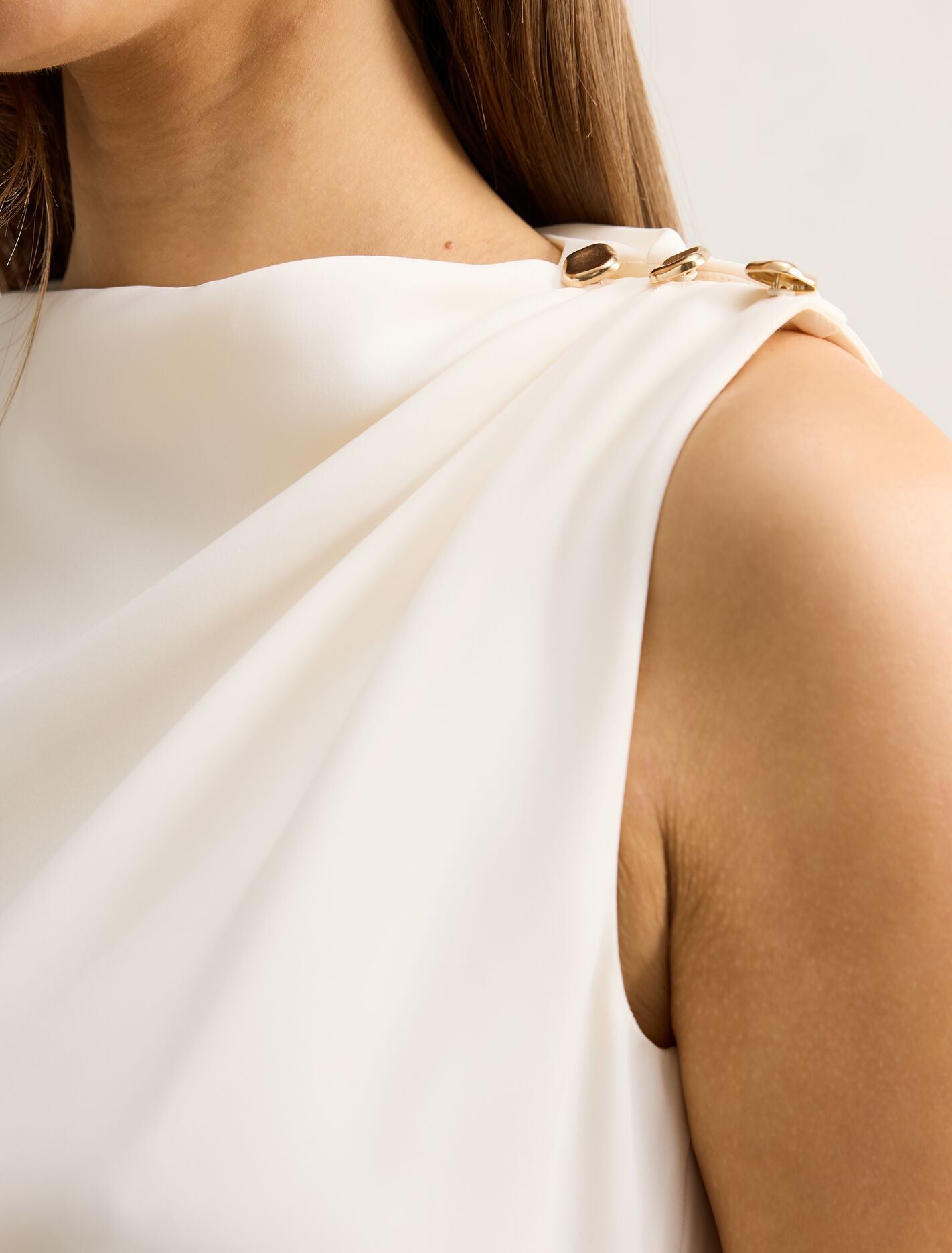 Aubery Asymmetric Draped Top Classic Ivory | Forever New