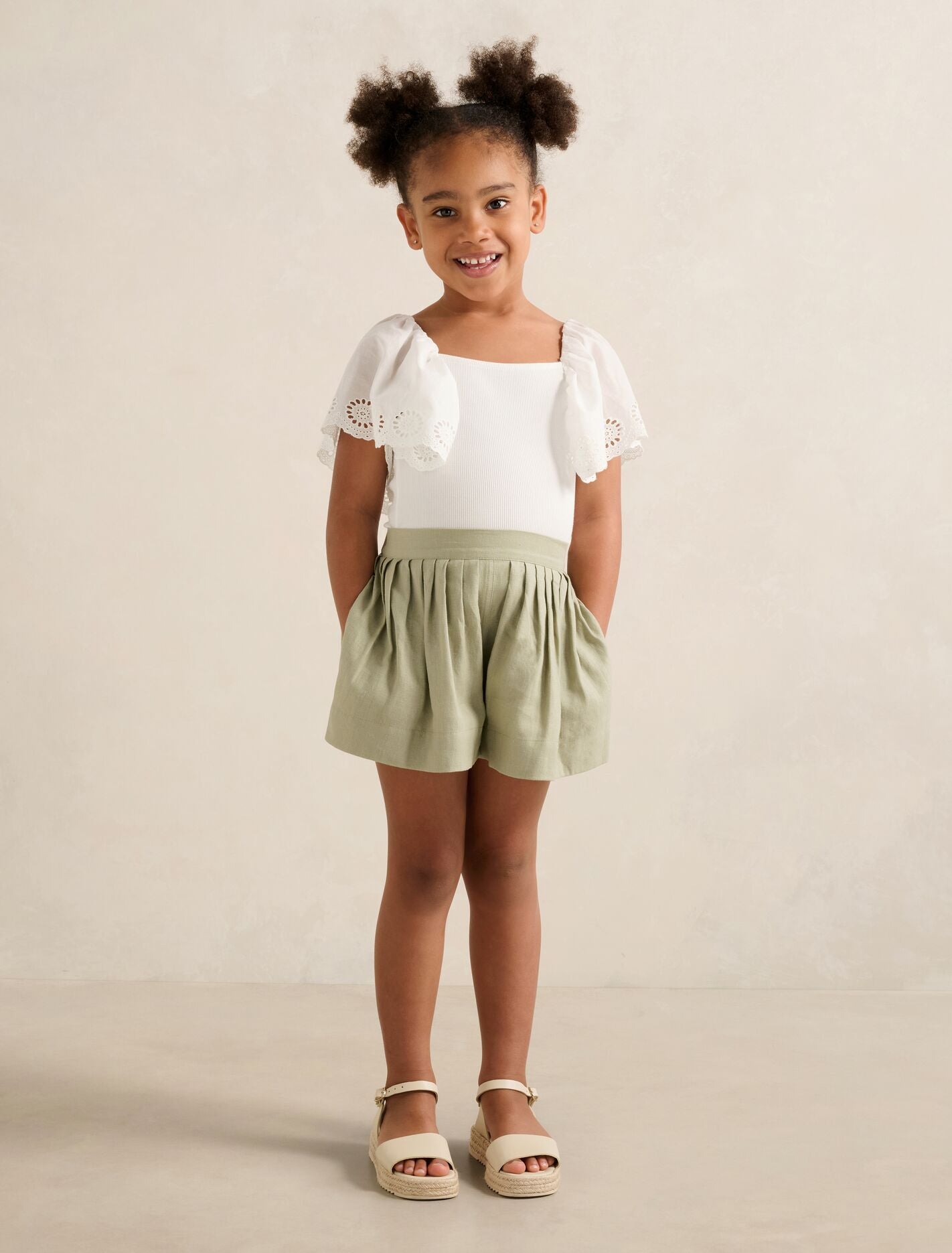 Eveline Pleated Girls Short Khaki Green | Forever New