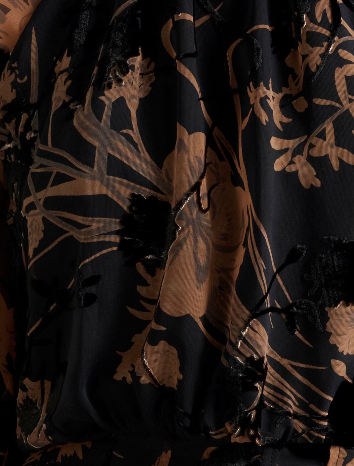 Janelle Velvet Burnout Maxi Dress Black/Brown | Forever New