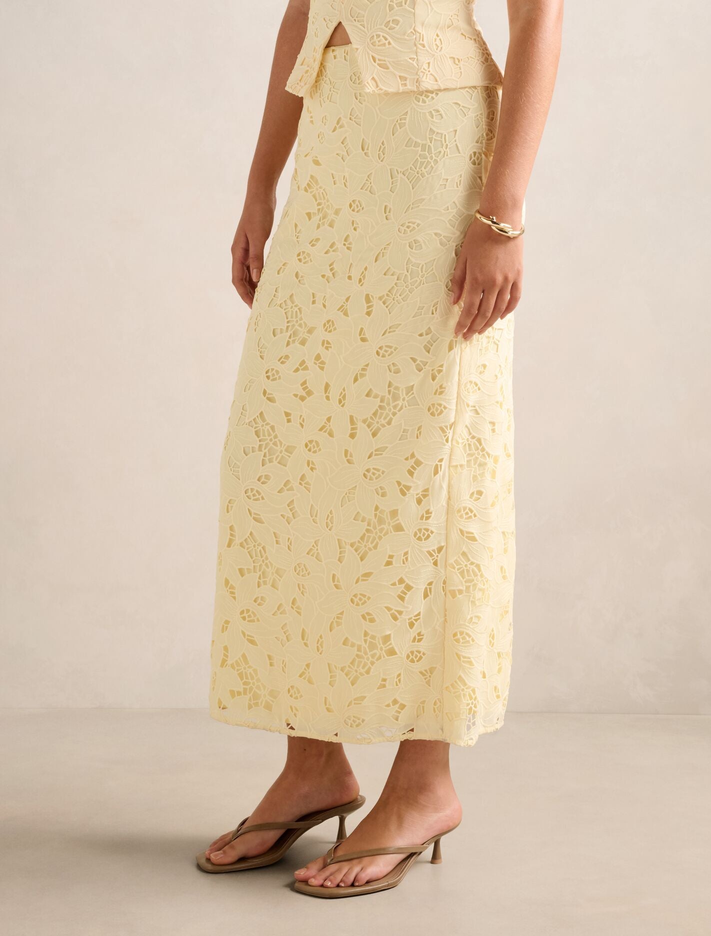 Andie Lace Maxi Skirt Forever New