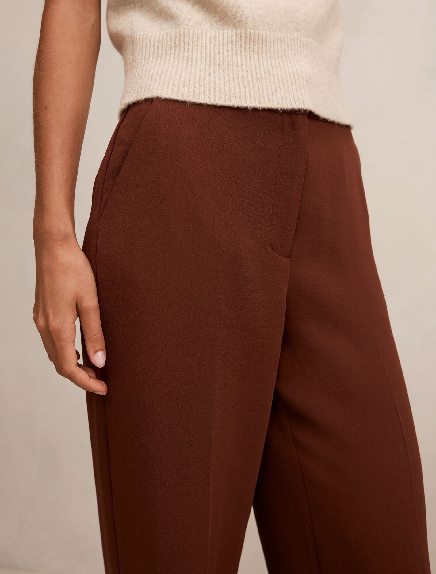 Dani Straight Leg Pants Forever New
