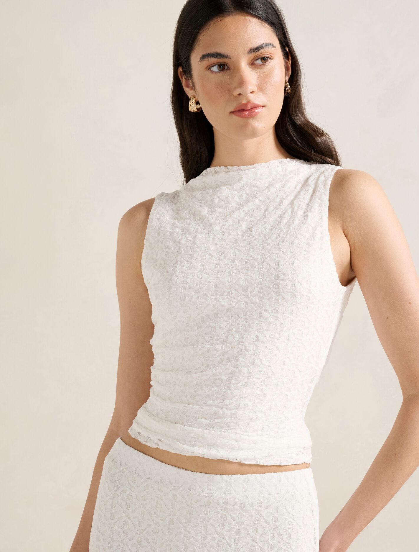 Tahlia Textured Lace Tank Top Porcelain Co-ord | Forever New