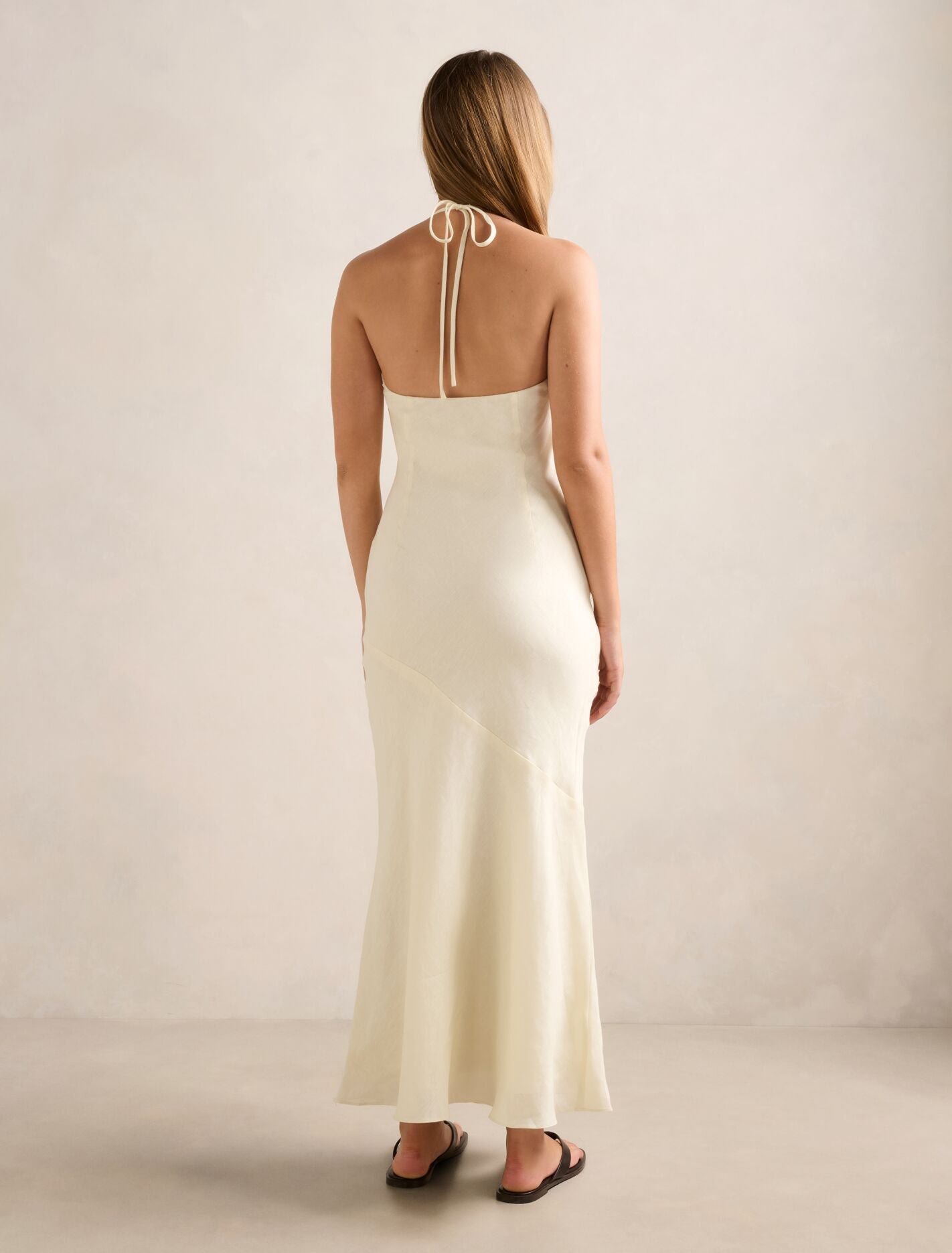 Primmy Halter Neck Linen Maxi Dress Forever New