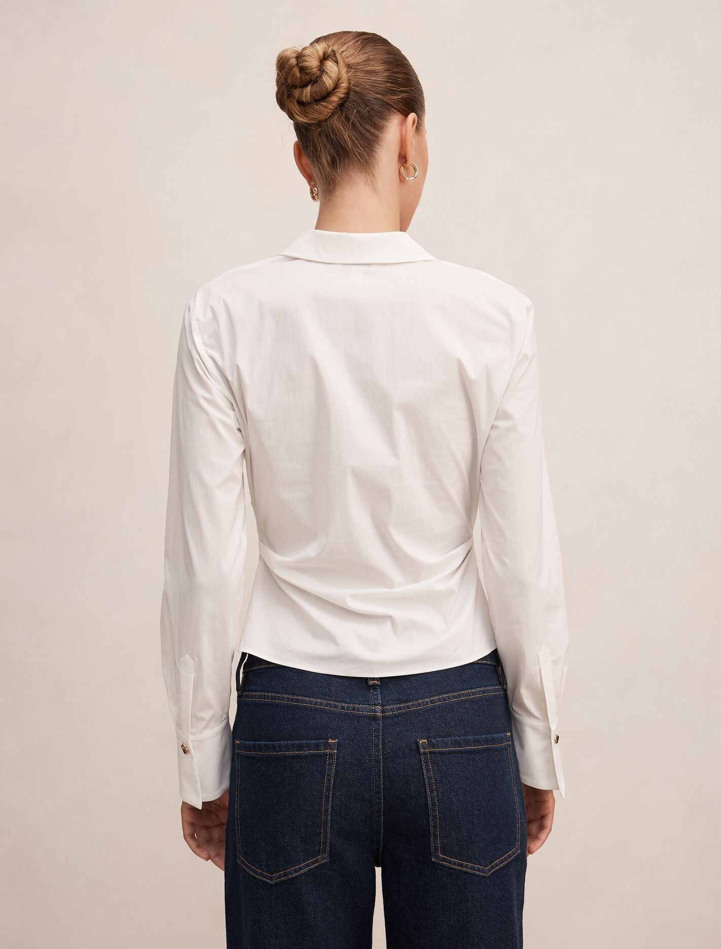 Ainsley Gathered Shirt Forever New