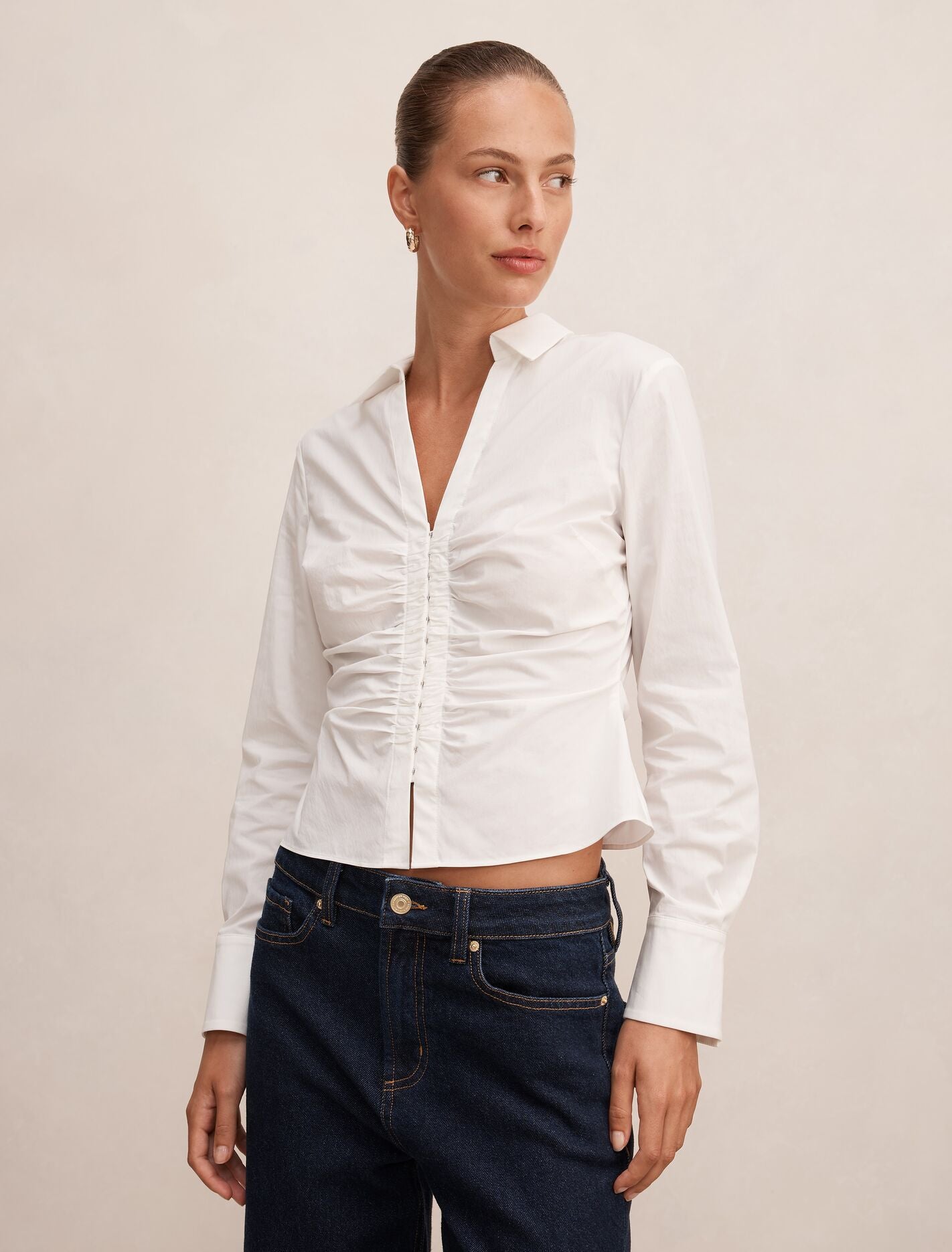 Ainsley Gathered Shirt Porcelain Forever New