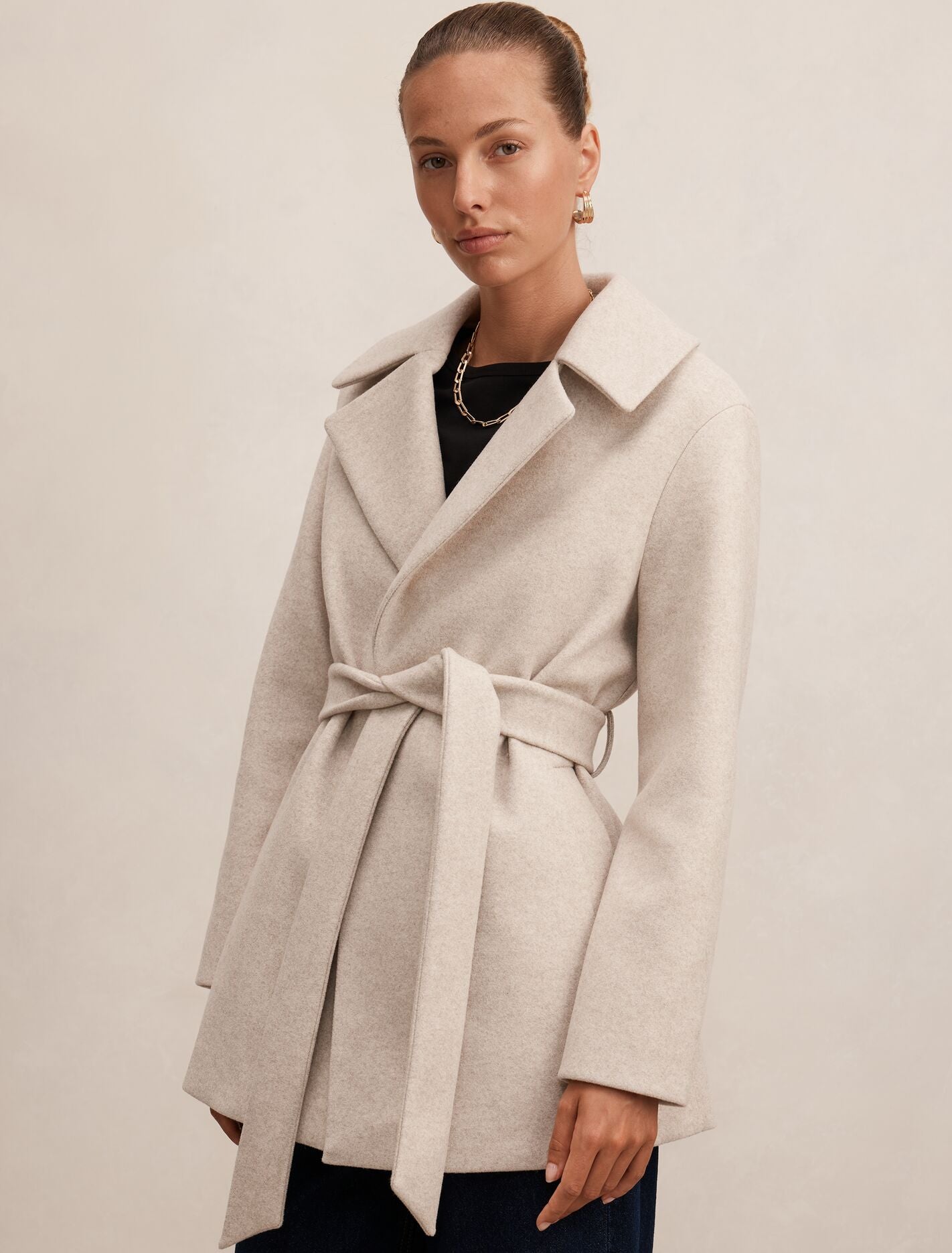 最安値！celon♡shaggy over sized short coat Sabrina Short Wrap Coat Mink | Forever New