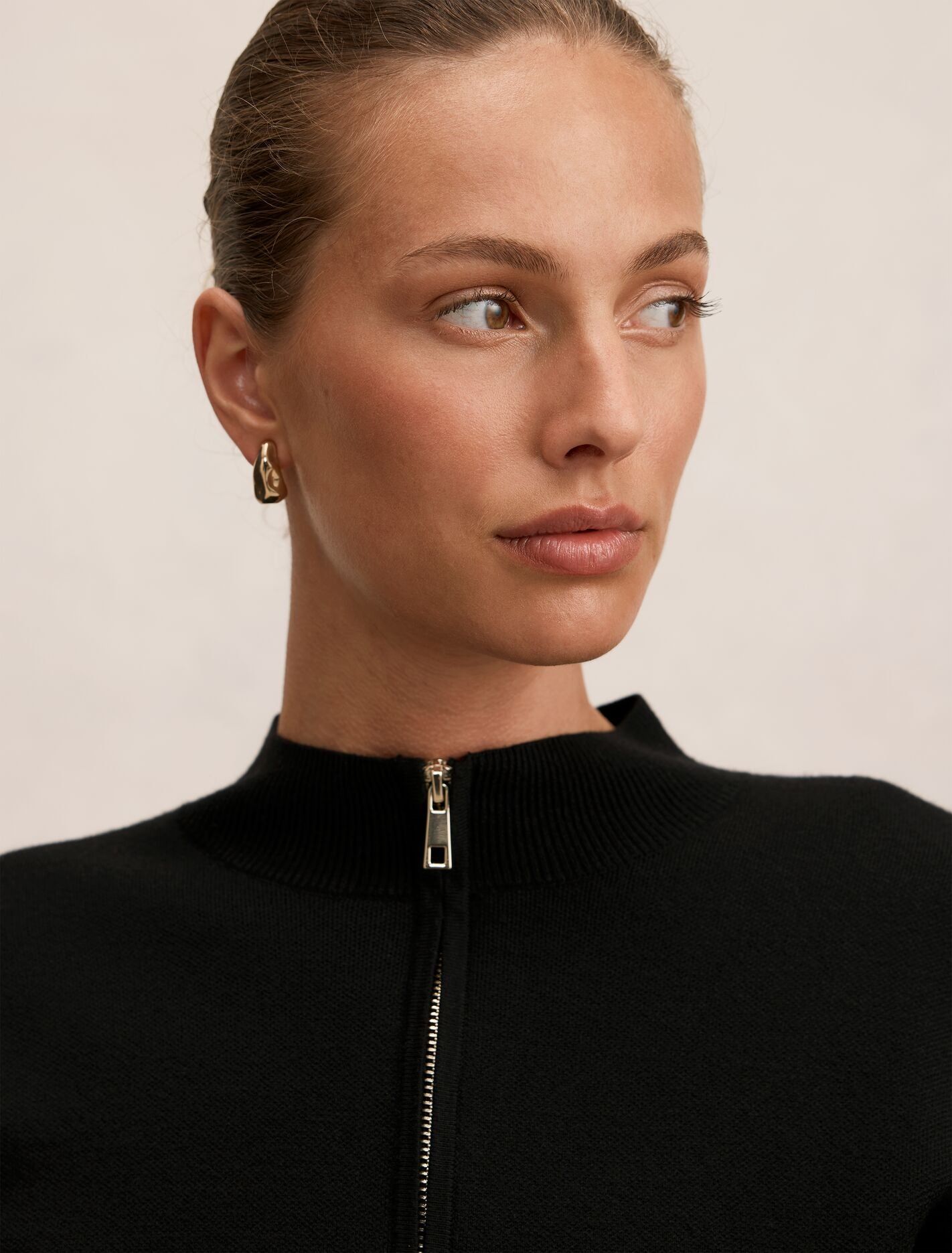 Hanna Zip Knit Jacket Black | Forever New