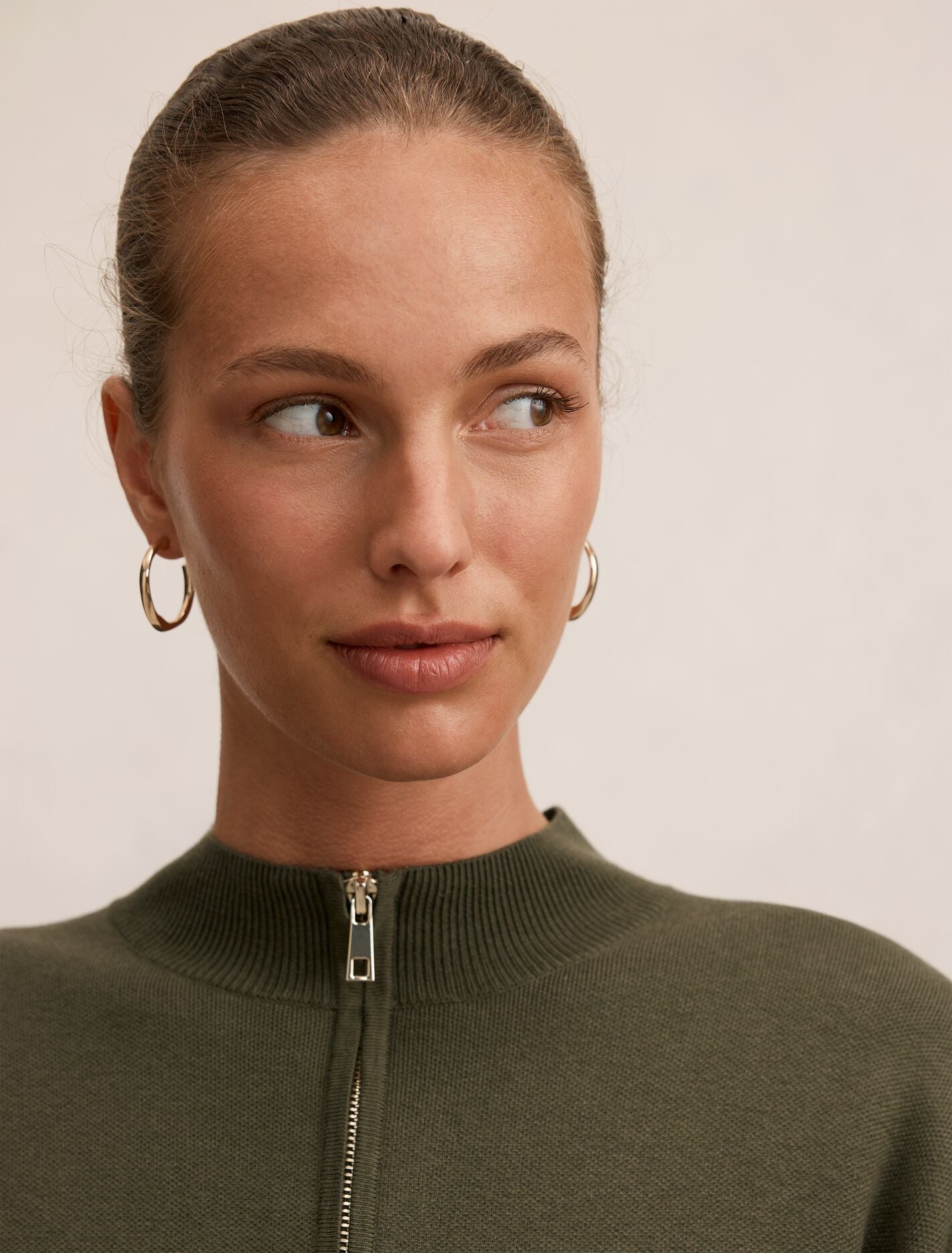 Hanna Zip Knit Jacket Olive | Forever New