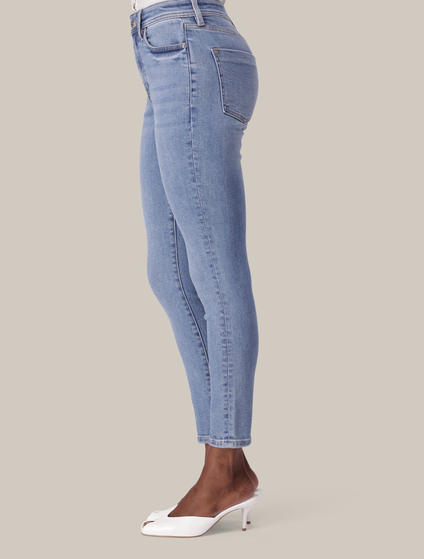 Nala Mid-Rise Skinny Jeans Forever New