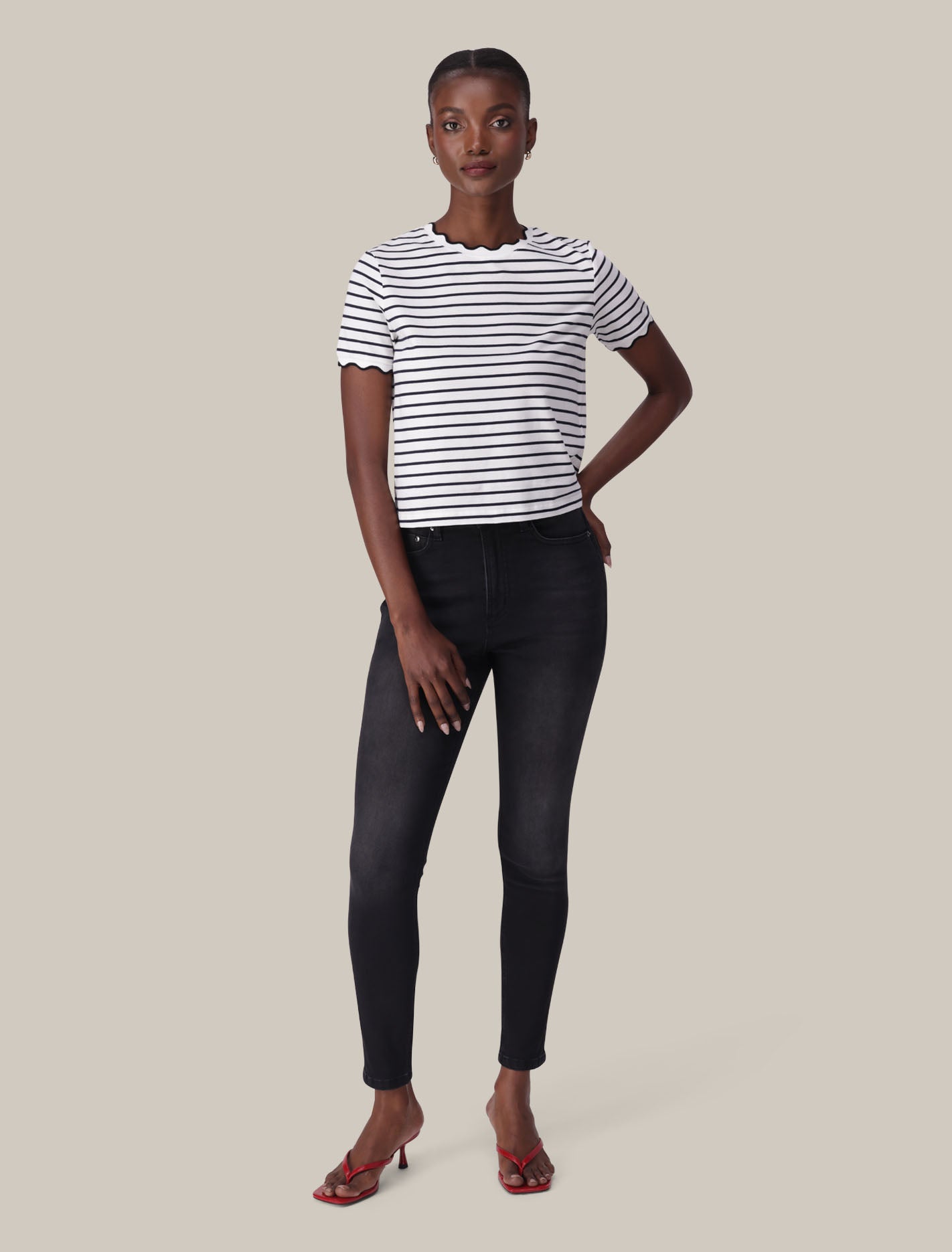 Hayley High-Rise Sculpt Jeans Forever New