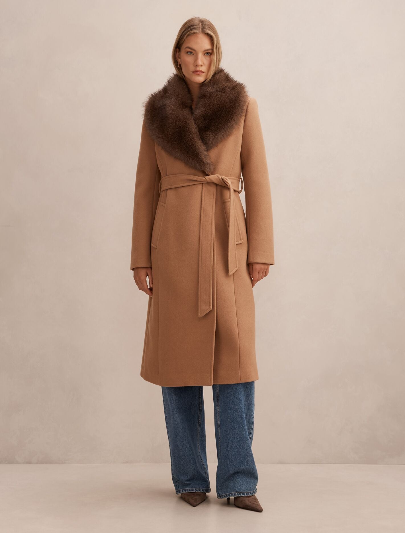 Shelby Faux Fur Collar Coat Camel/Choc | Forever New