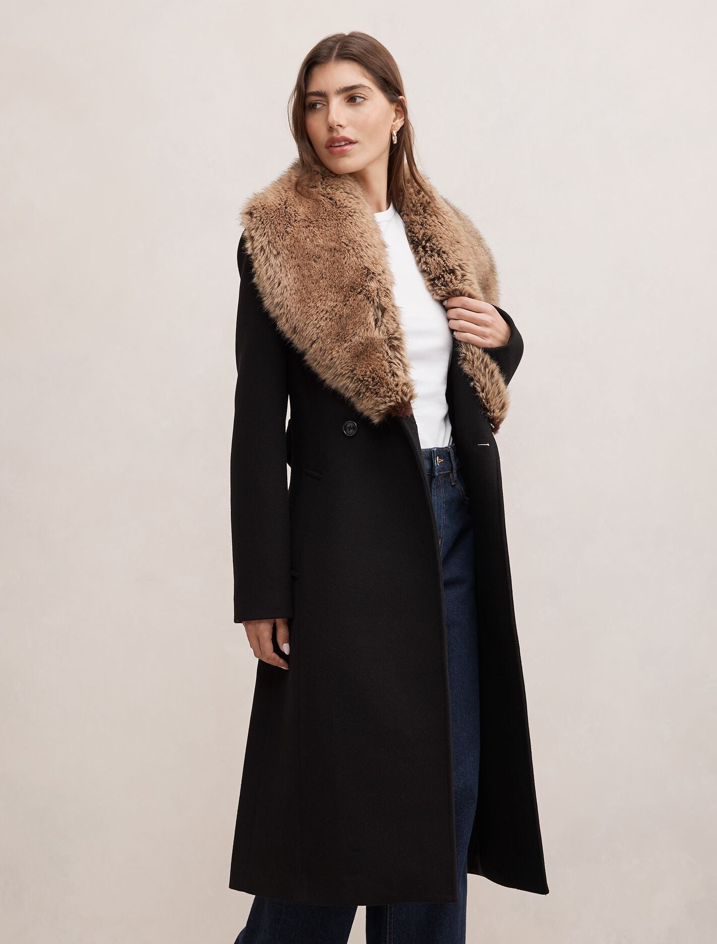 Shelby Faux Fur Collar Coat Black/Camel | Forever New