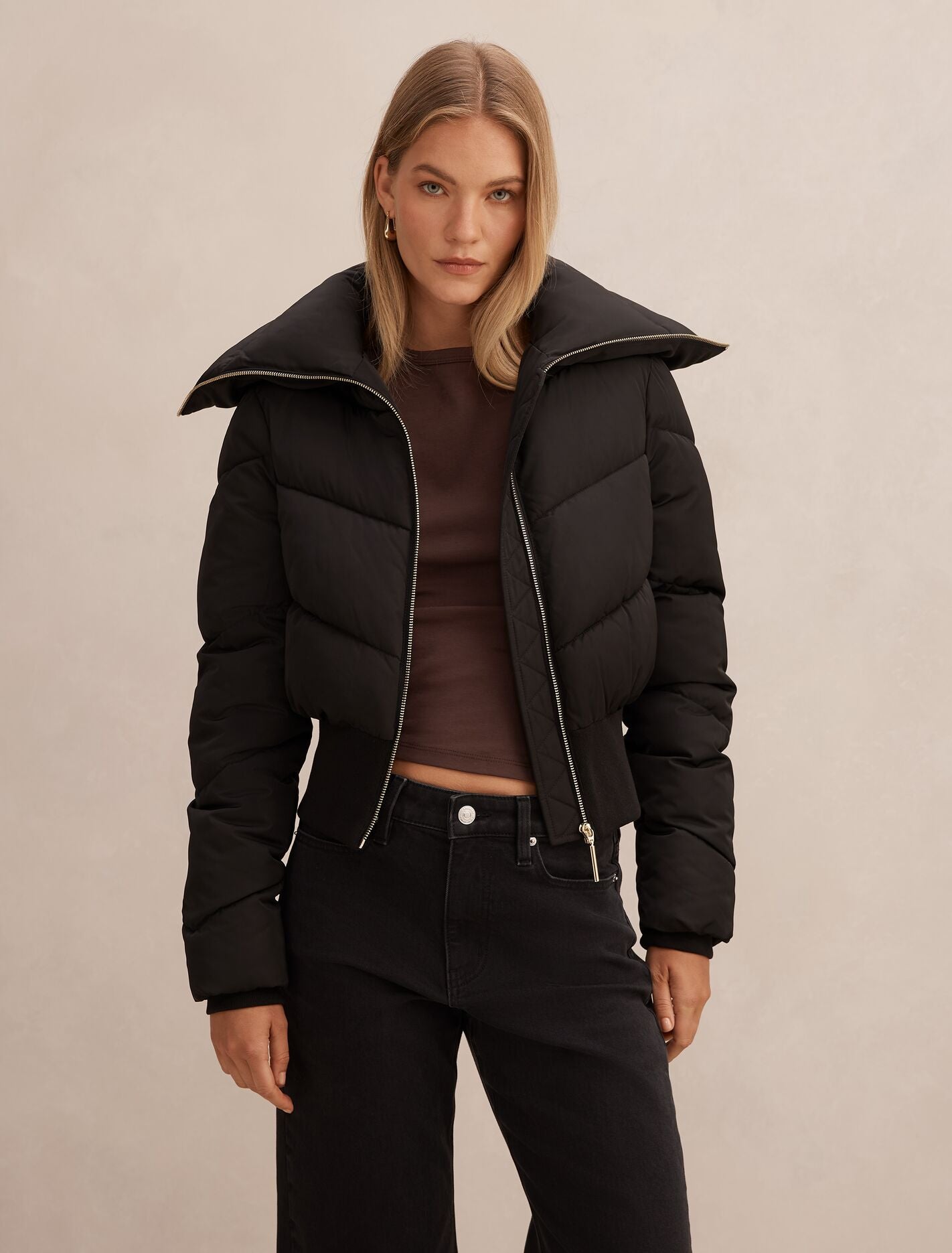 Evie Cropped Rib Detail Puffer Jacket Forever New