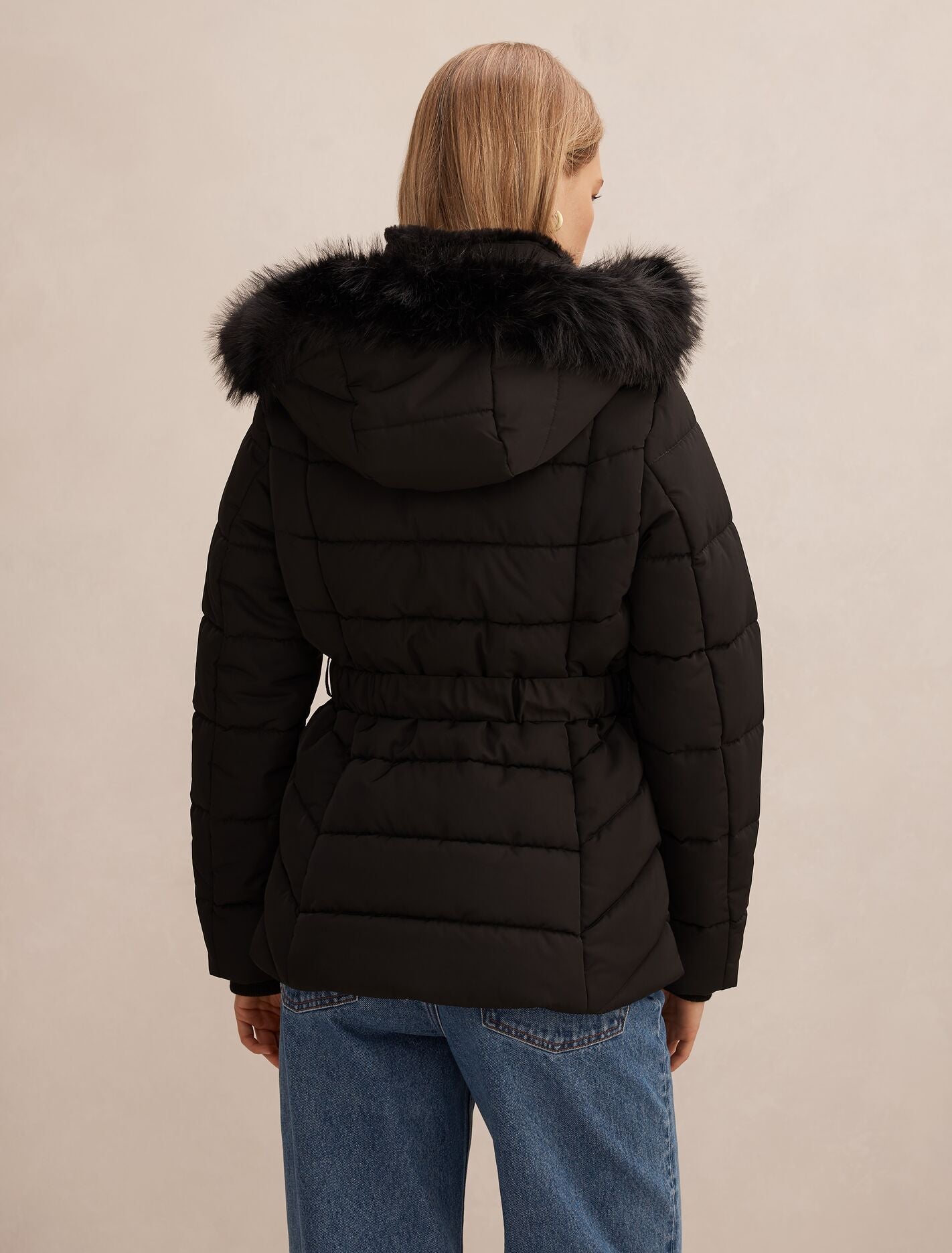 Macey Short Puffer Jacket Forever New