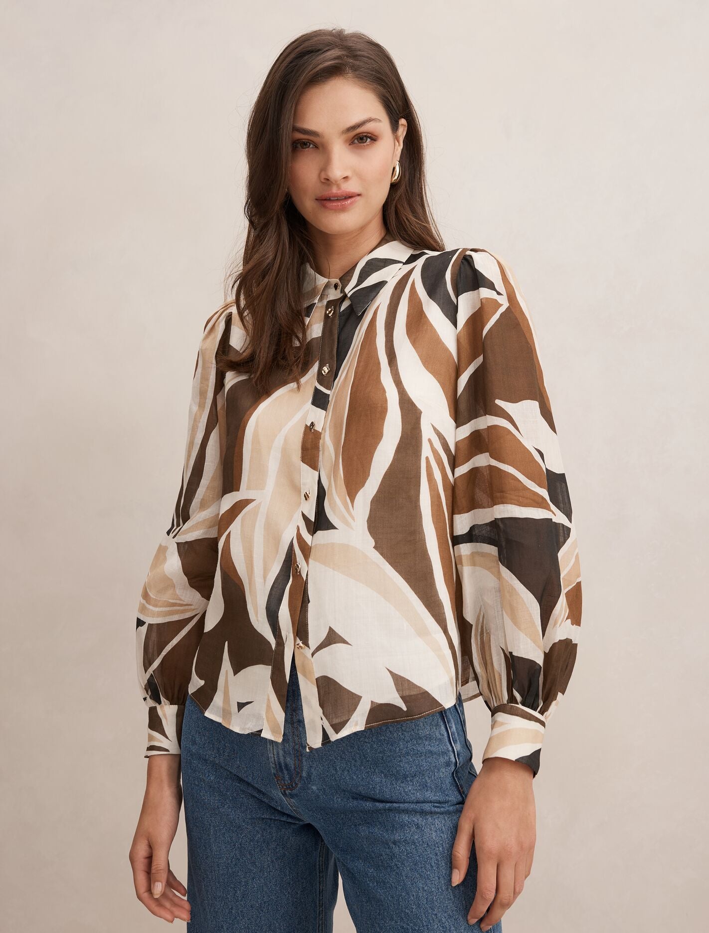 Davina Long Sleeve Blouse Devon Abstract | Forever New