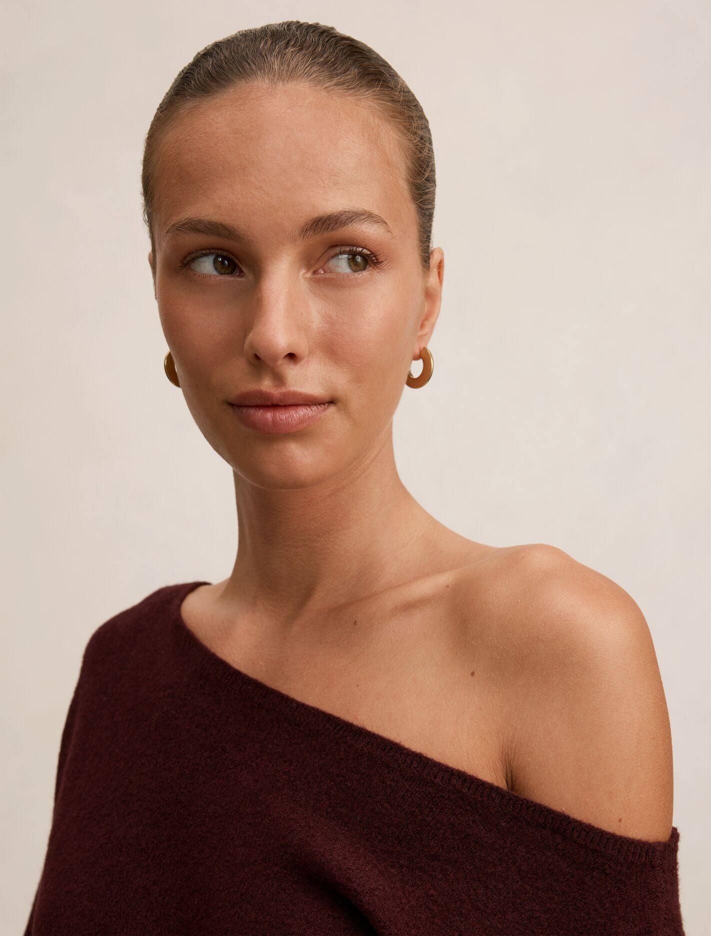 Emerson Asymmetric Sweater Forever New