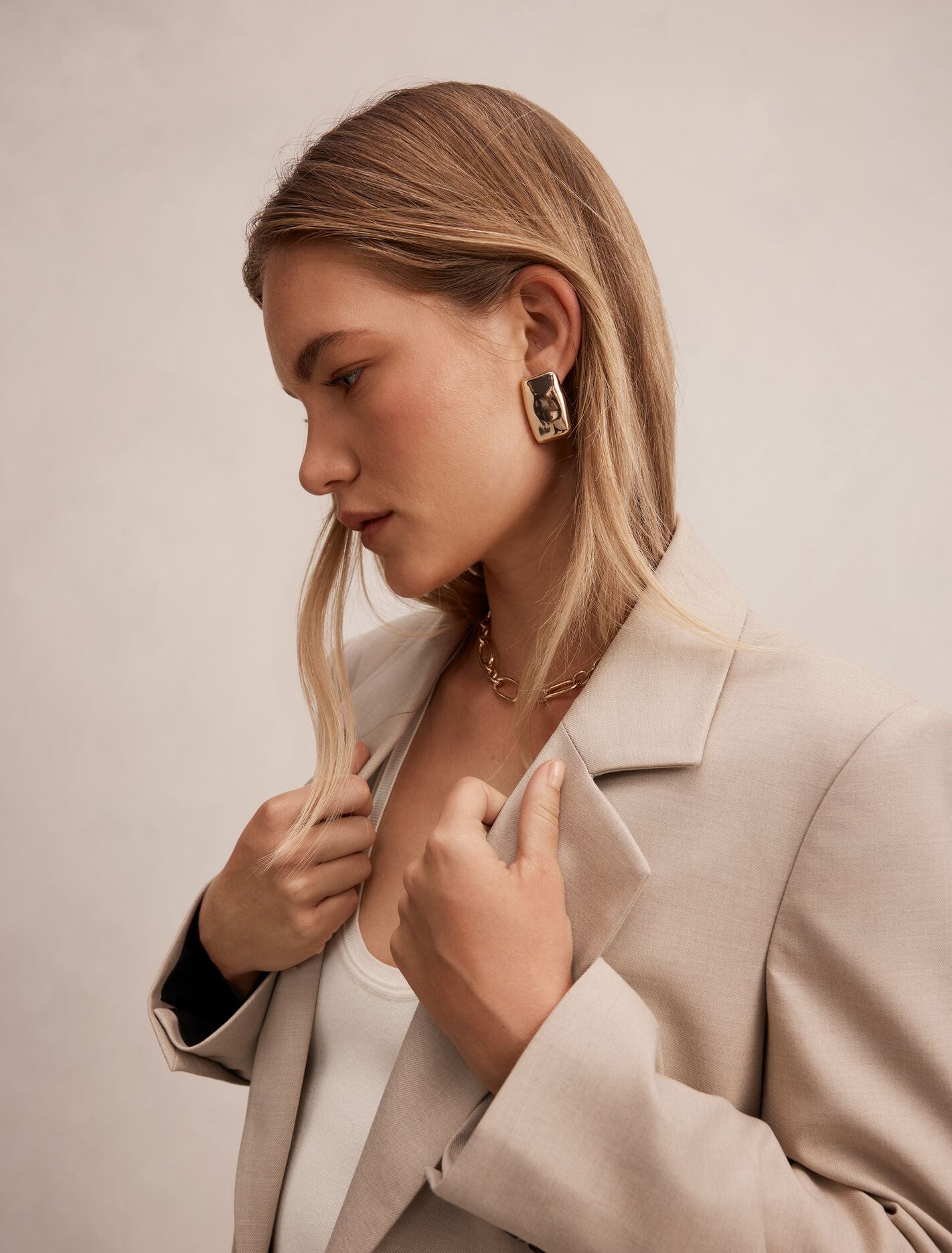 Rachel Relaxed Twill Blazer Forever New