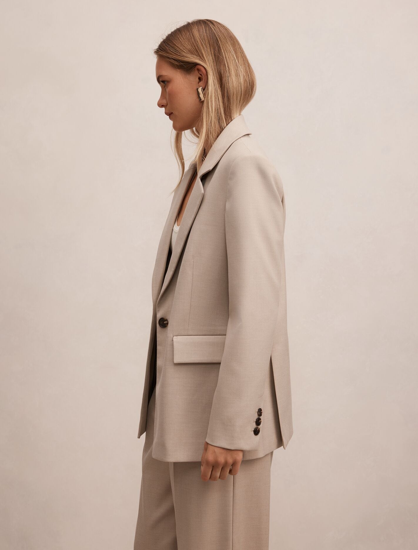 Rachel Relaxed Twill Blazer Forever New