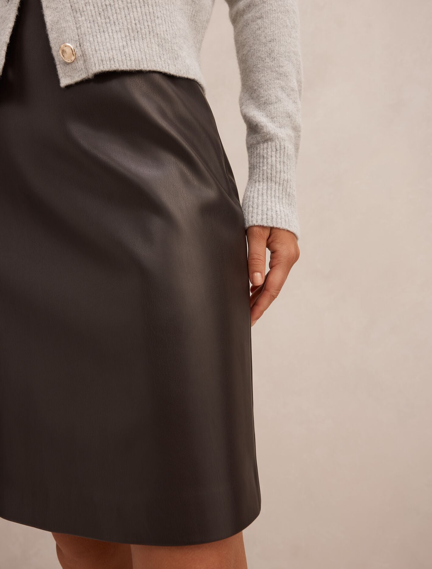 Flora Pu Pencil Midi Skirt Forever New