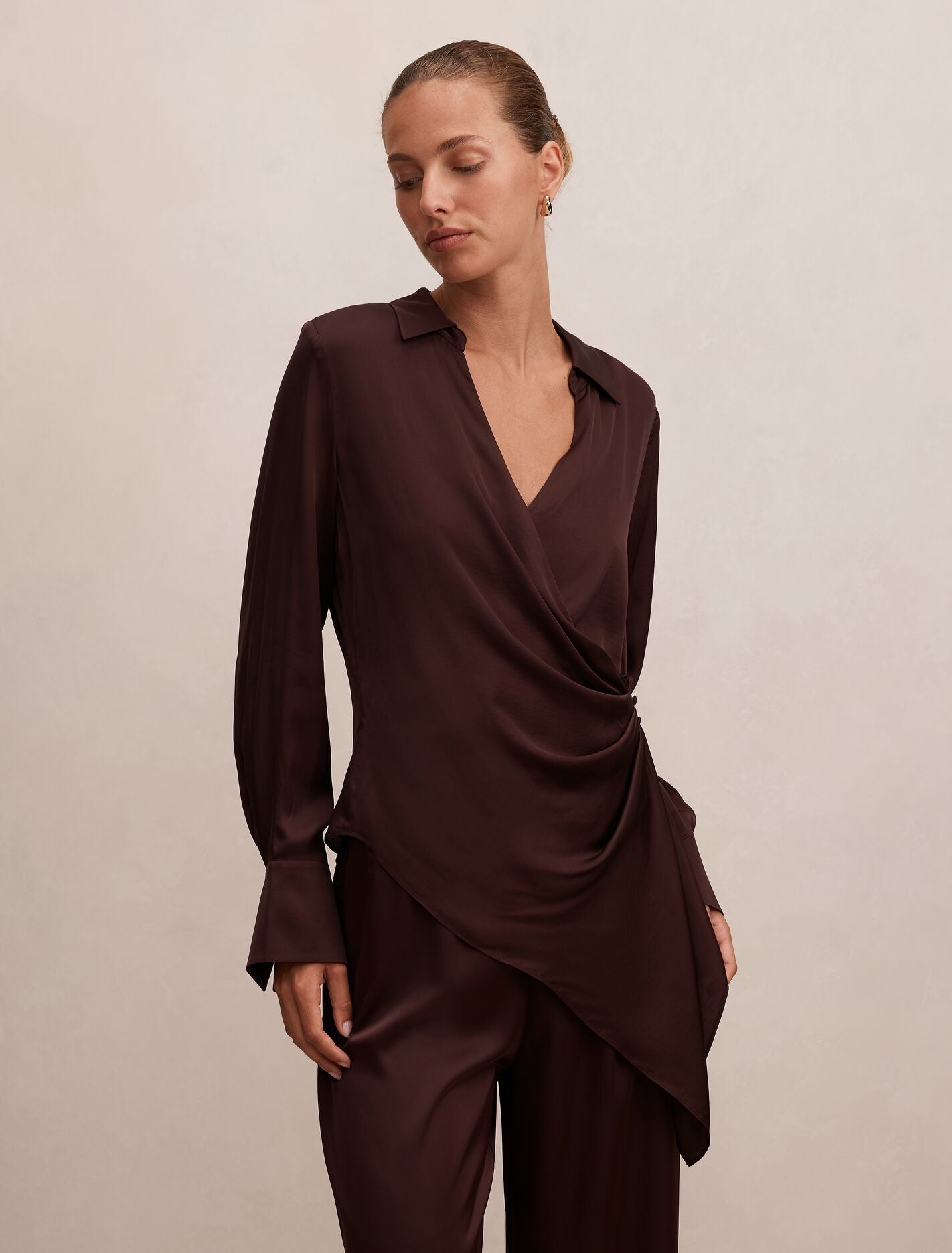 【unknown】super high neck draped shirt 30176104_F.jpg?v=1772531580&