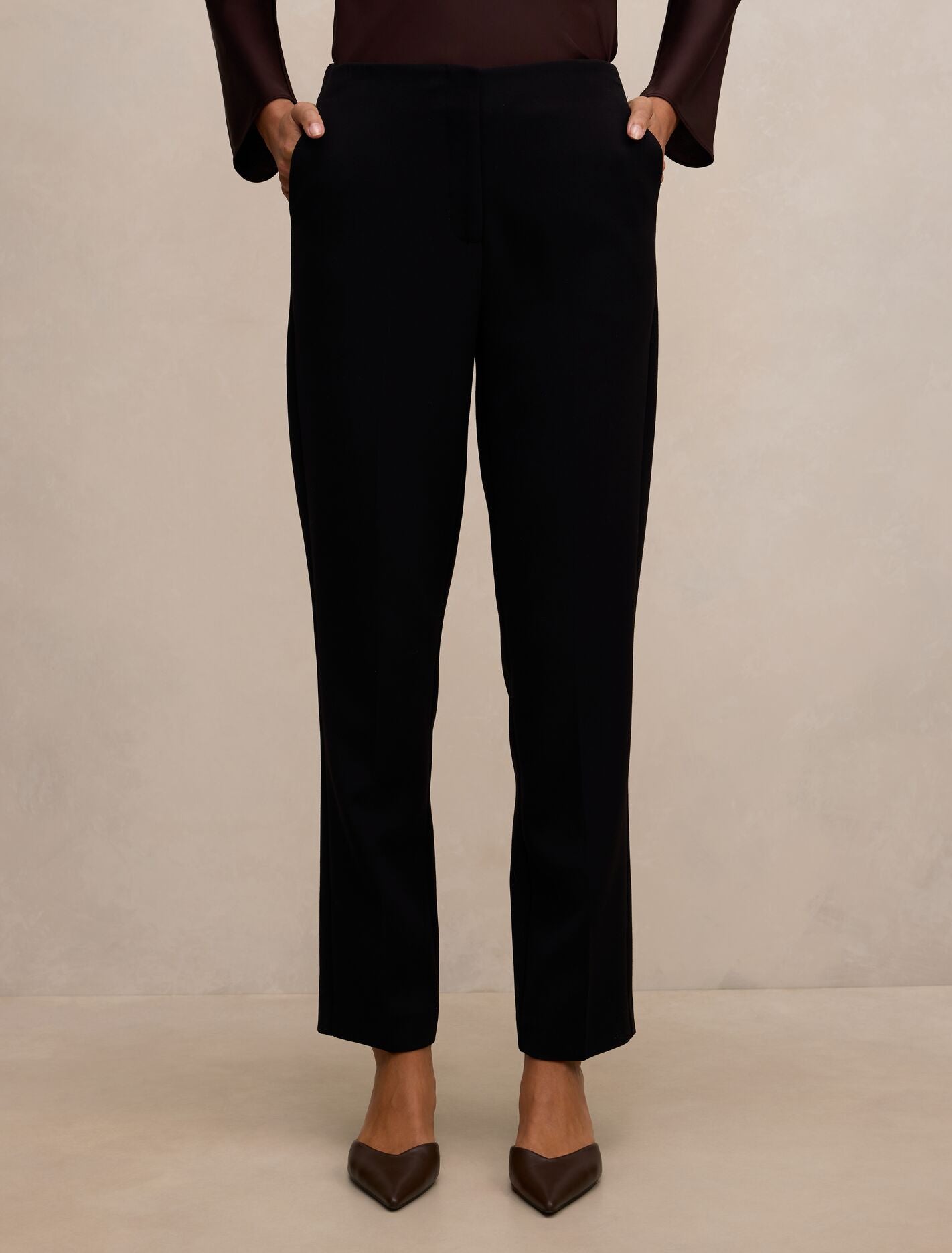 Jemima Tapered Pants Black | Forever New
