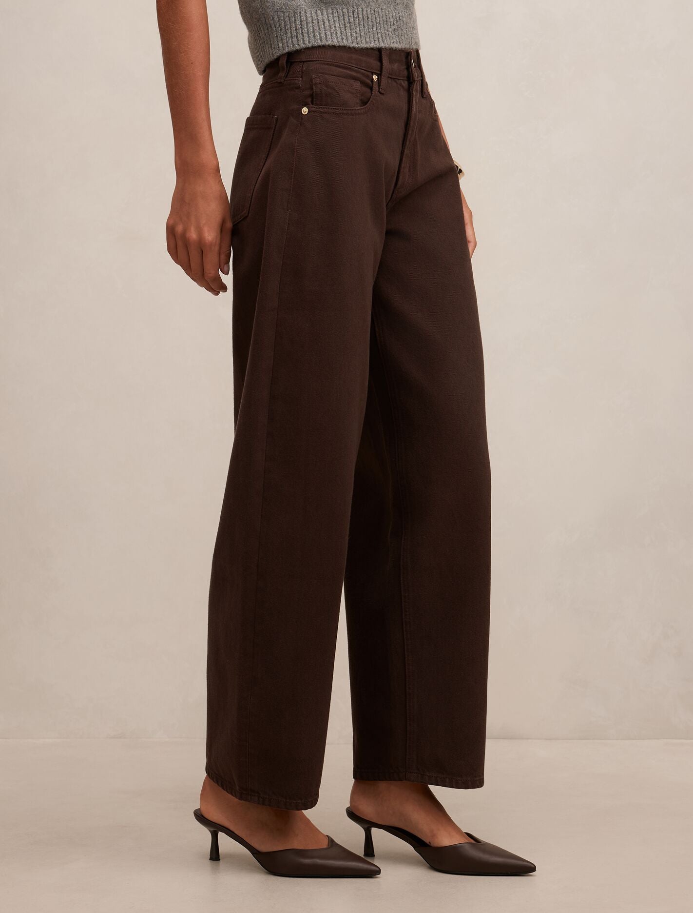 Emma Mid-Rise Barrel Jeans Forever New