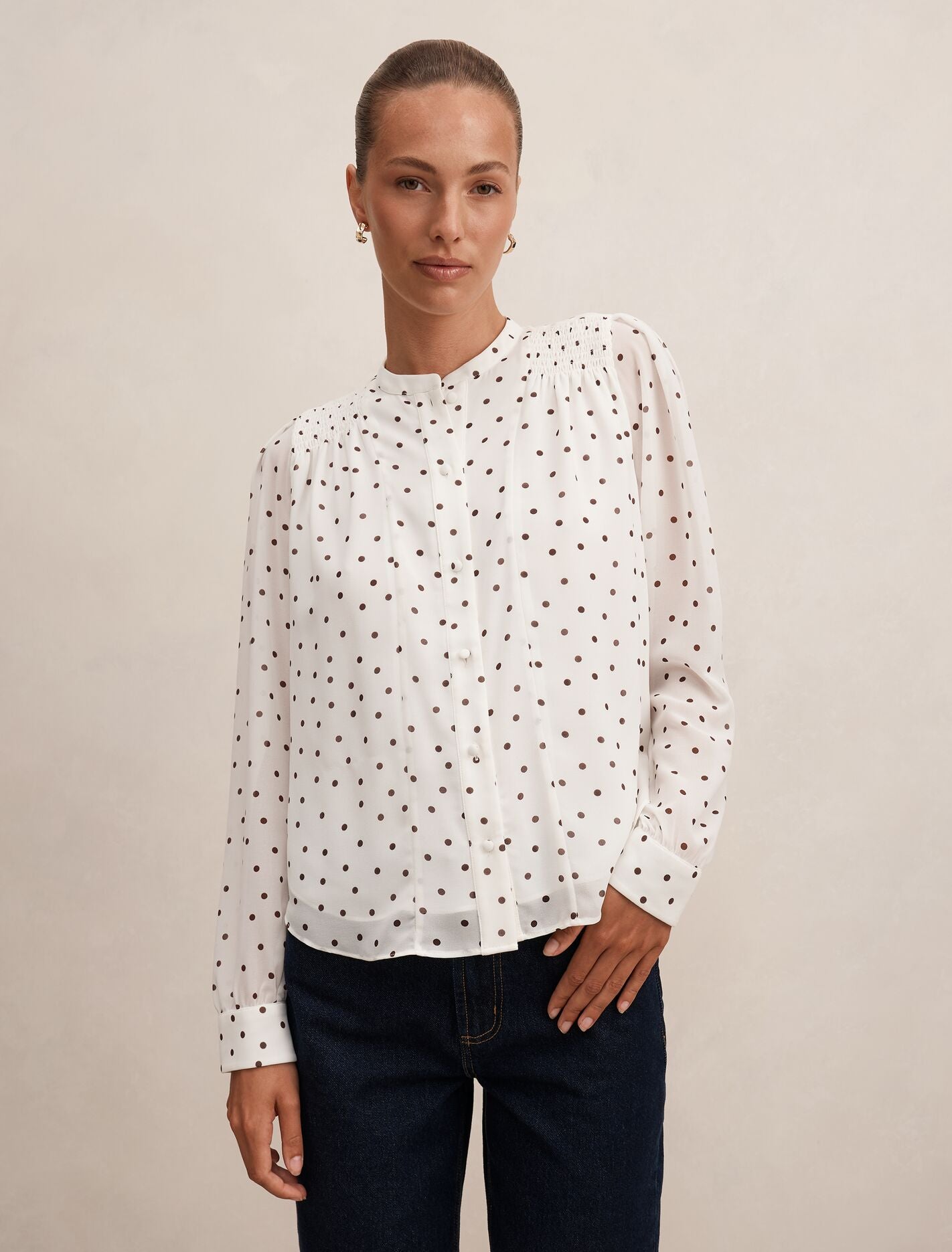 Rory Sheering Blouse Cream Bower Spot Forever New