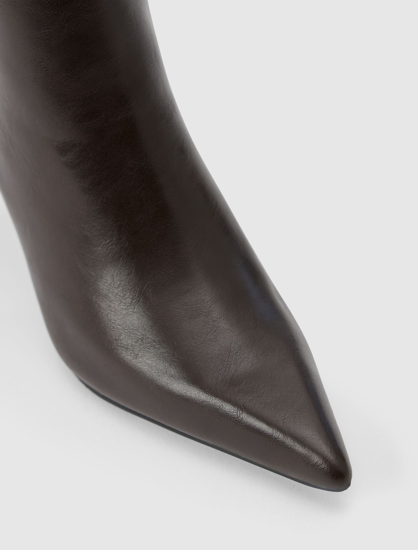 Nicolette High Heeled Pointy Toe Boot Black | Forever New