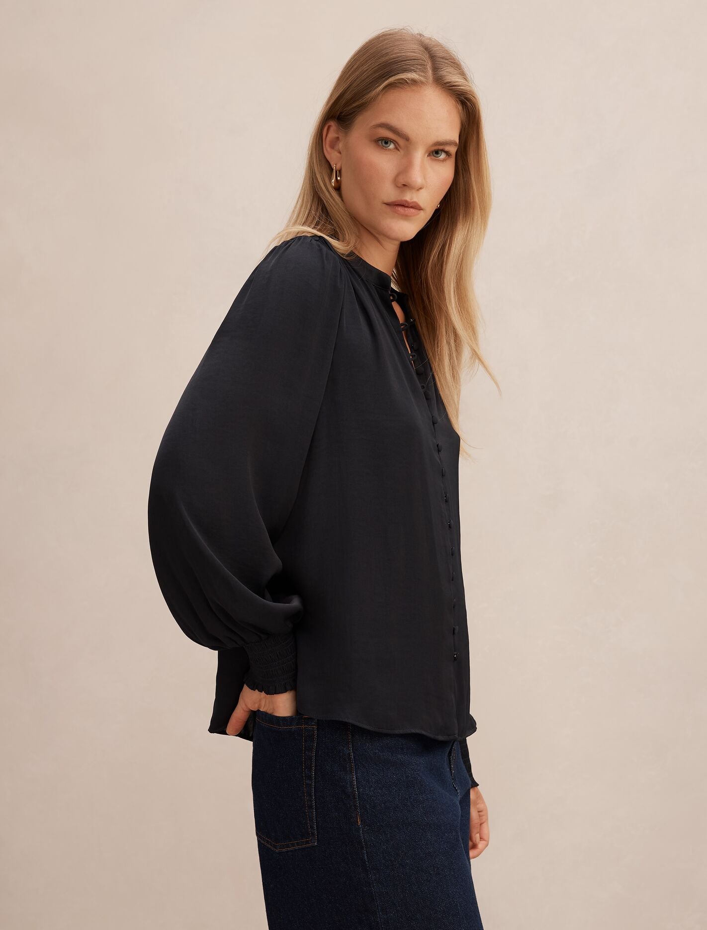 Savannah Button Up Blouse Forever New