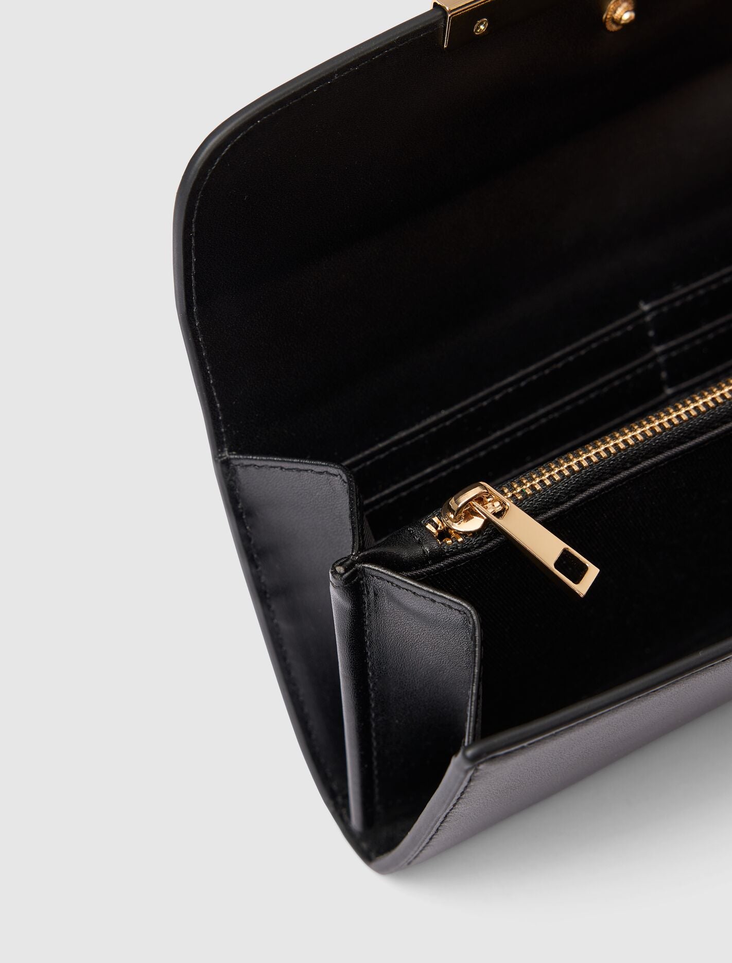 Pierre Plate Large Wallet Forever New