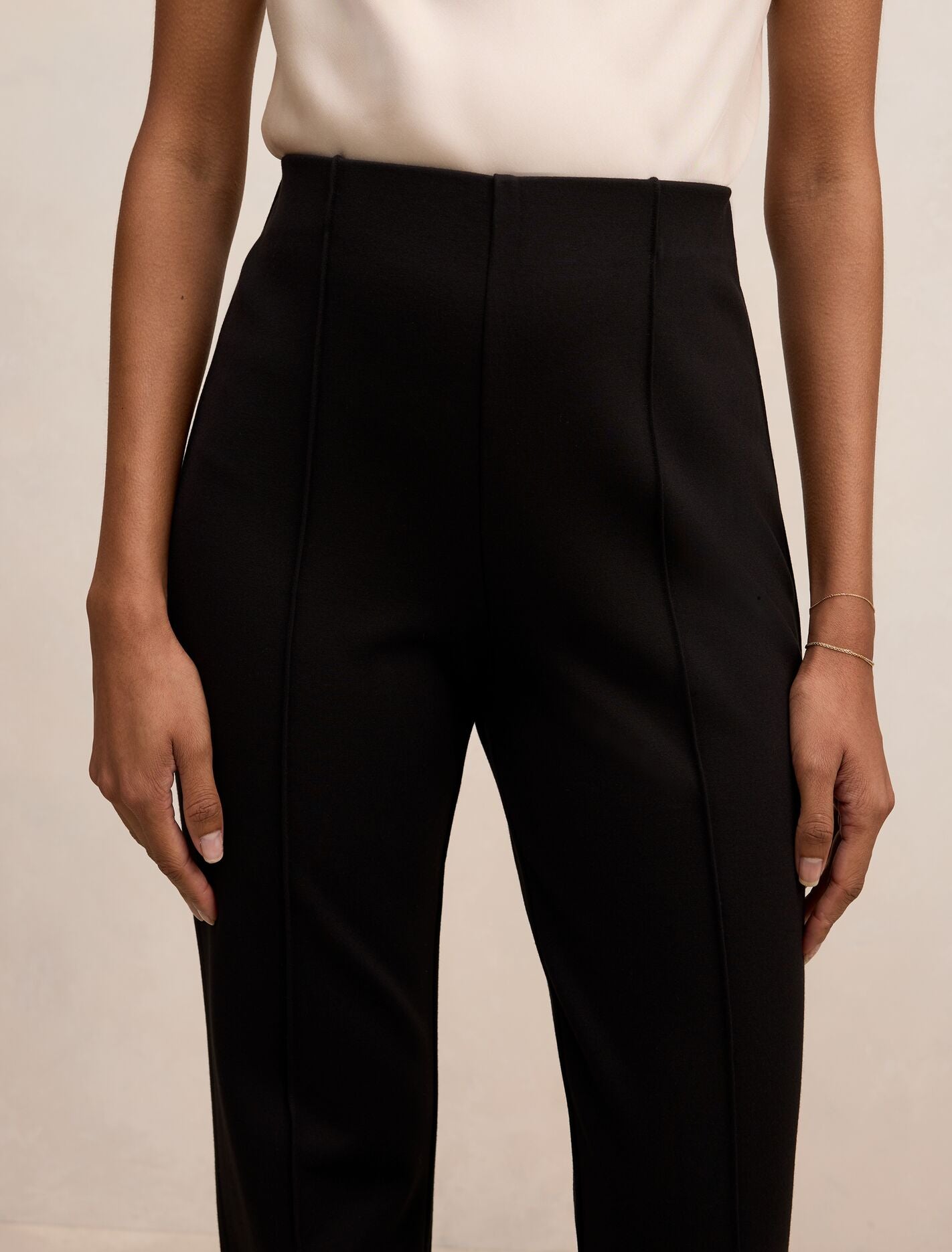 Piper Petite Ponte Straight Leg Pants Forever New