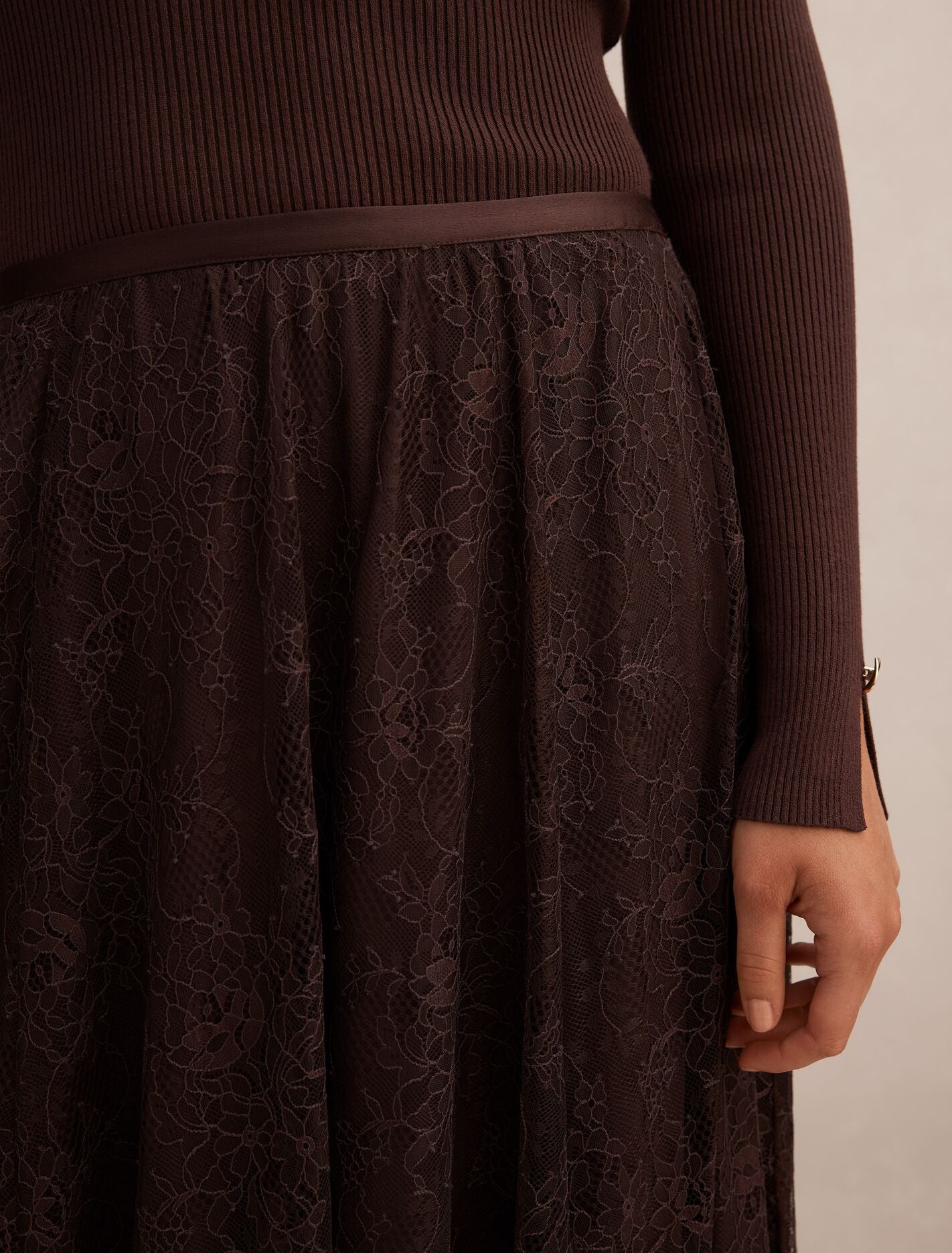 Heather Lace Midi Skirt Forever New