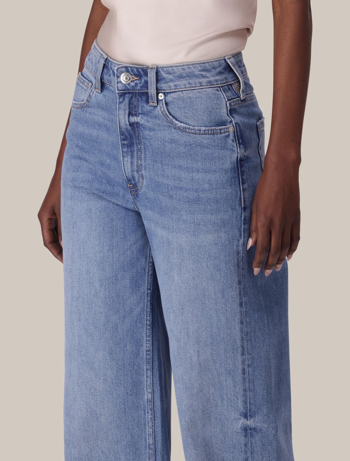 Dale High-Rise Jeans Forever New