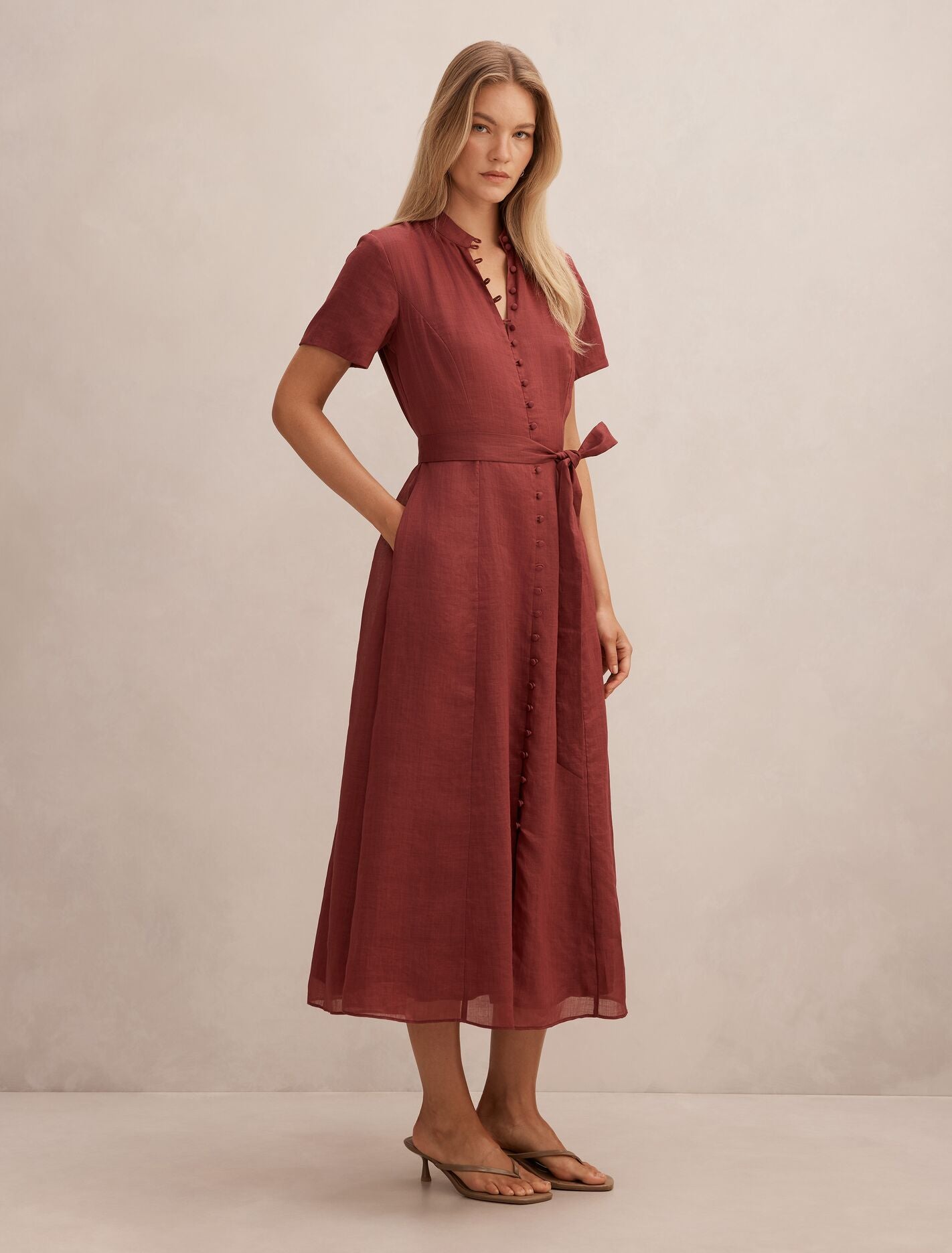 Therese Short Sleeve Midi Dress Forever New