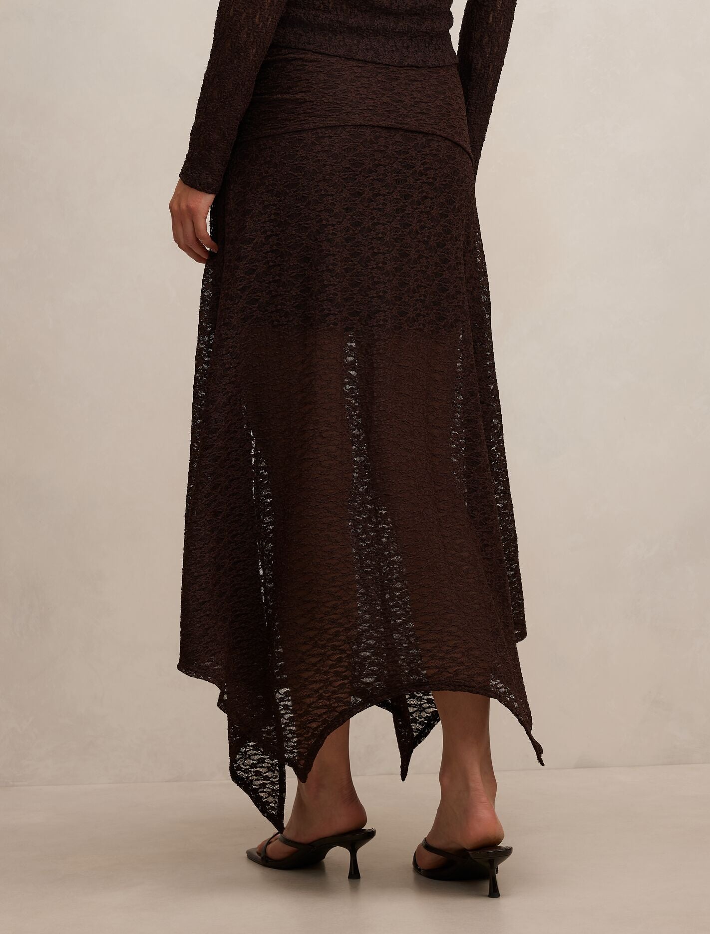 Alex Hanky Hem Lace Skirt Forever New