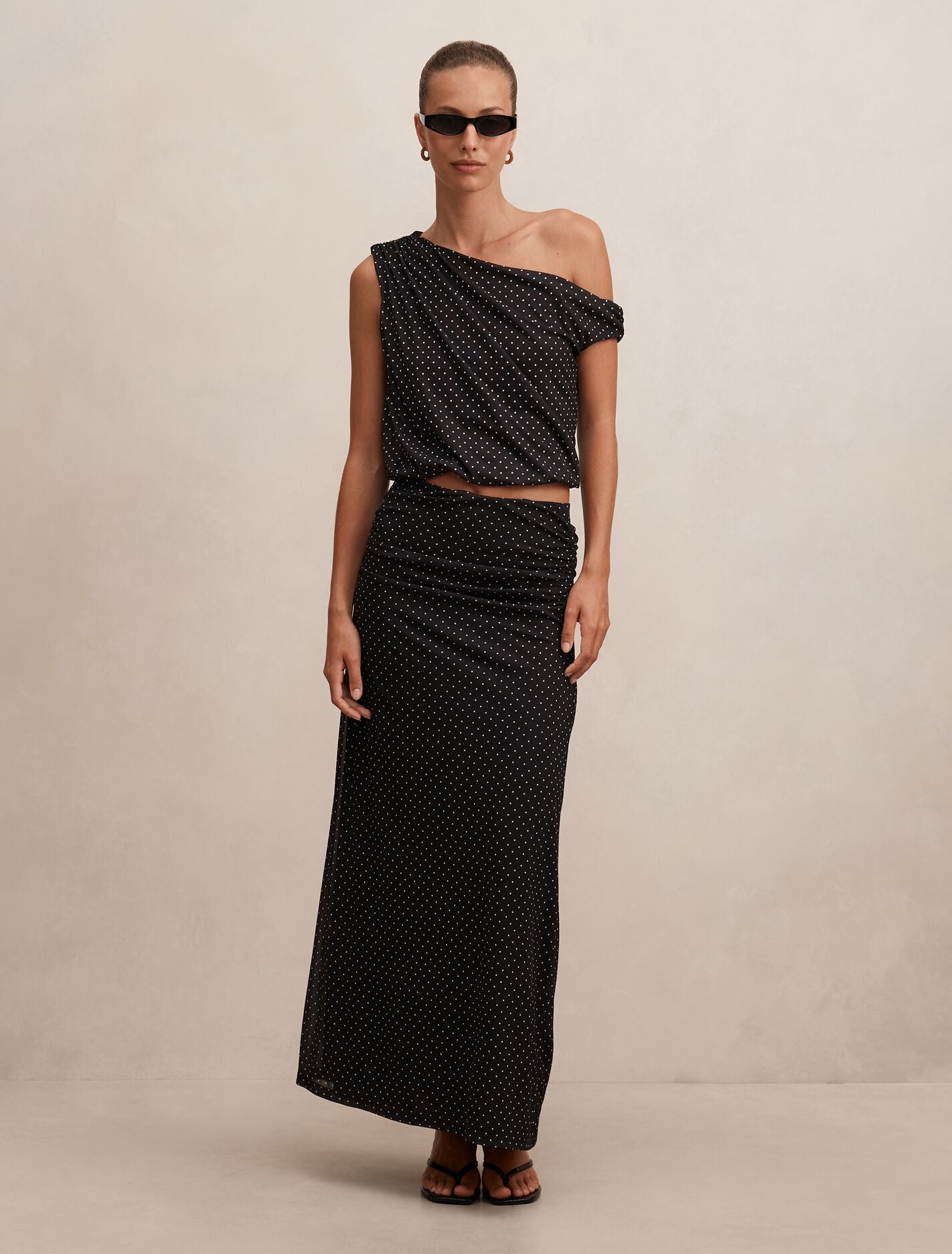 Mila Tipped Shoulder Drape Top Forever New