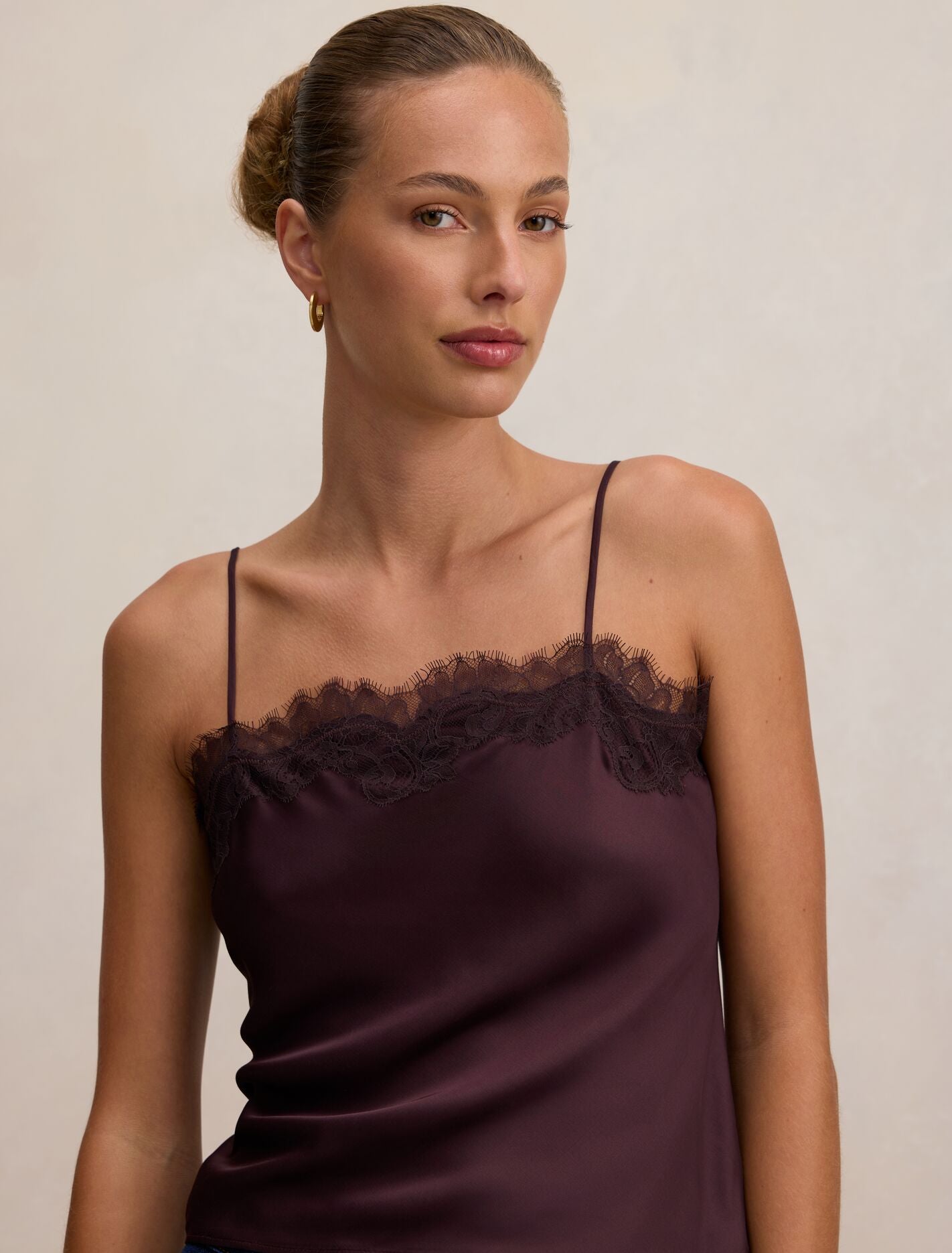 Lyla Lace Cami Top Saddle Brown | Forever New