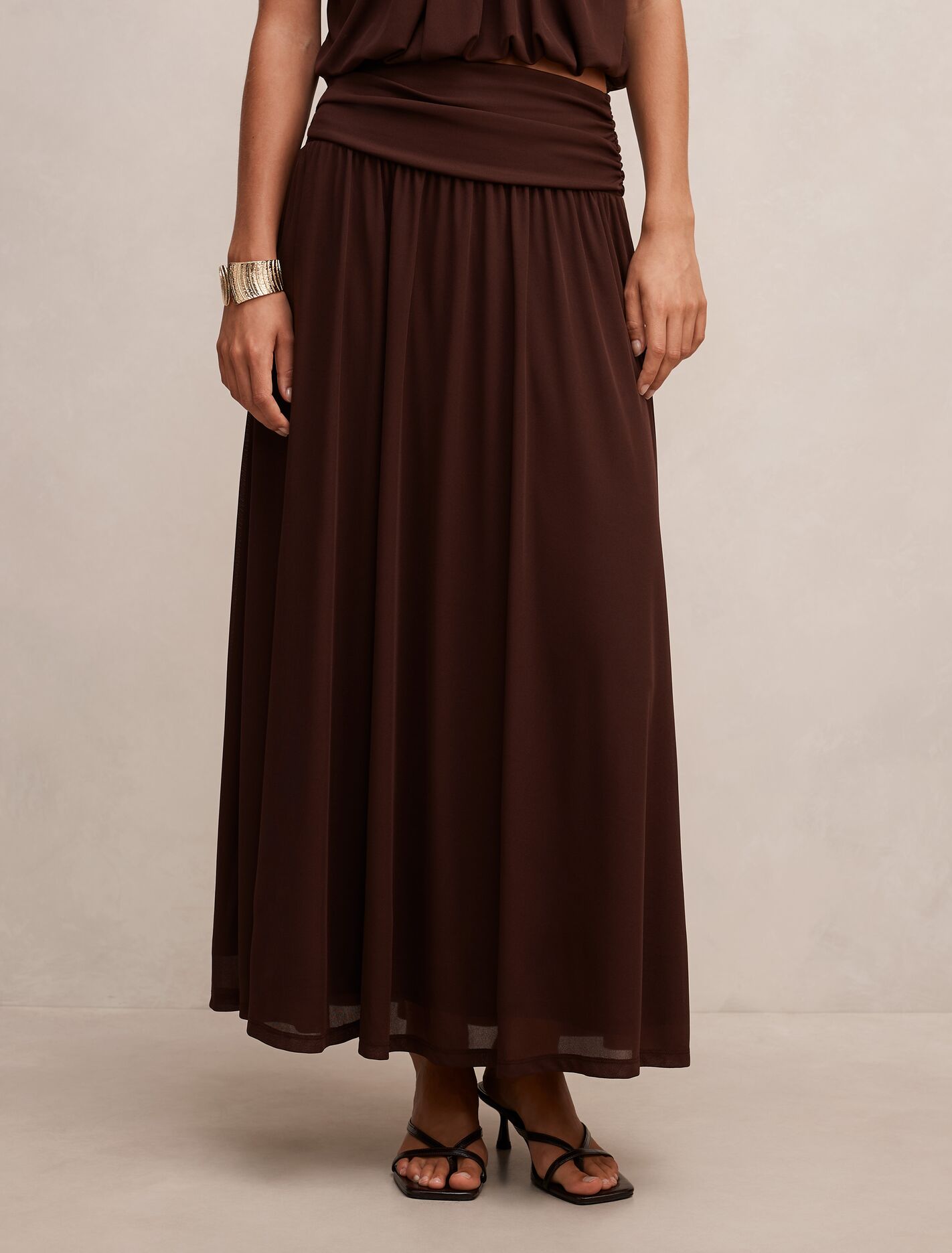 Layne Gathered Basque Maxi Skirt Rich Chocolate co-ord Forever New