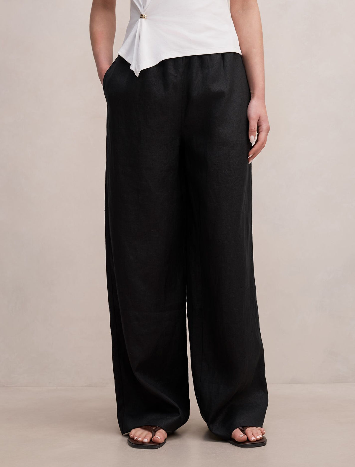 Lily Linen Drawstring Pants Black Forever New