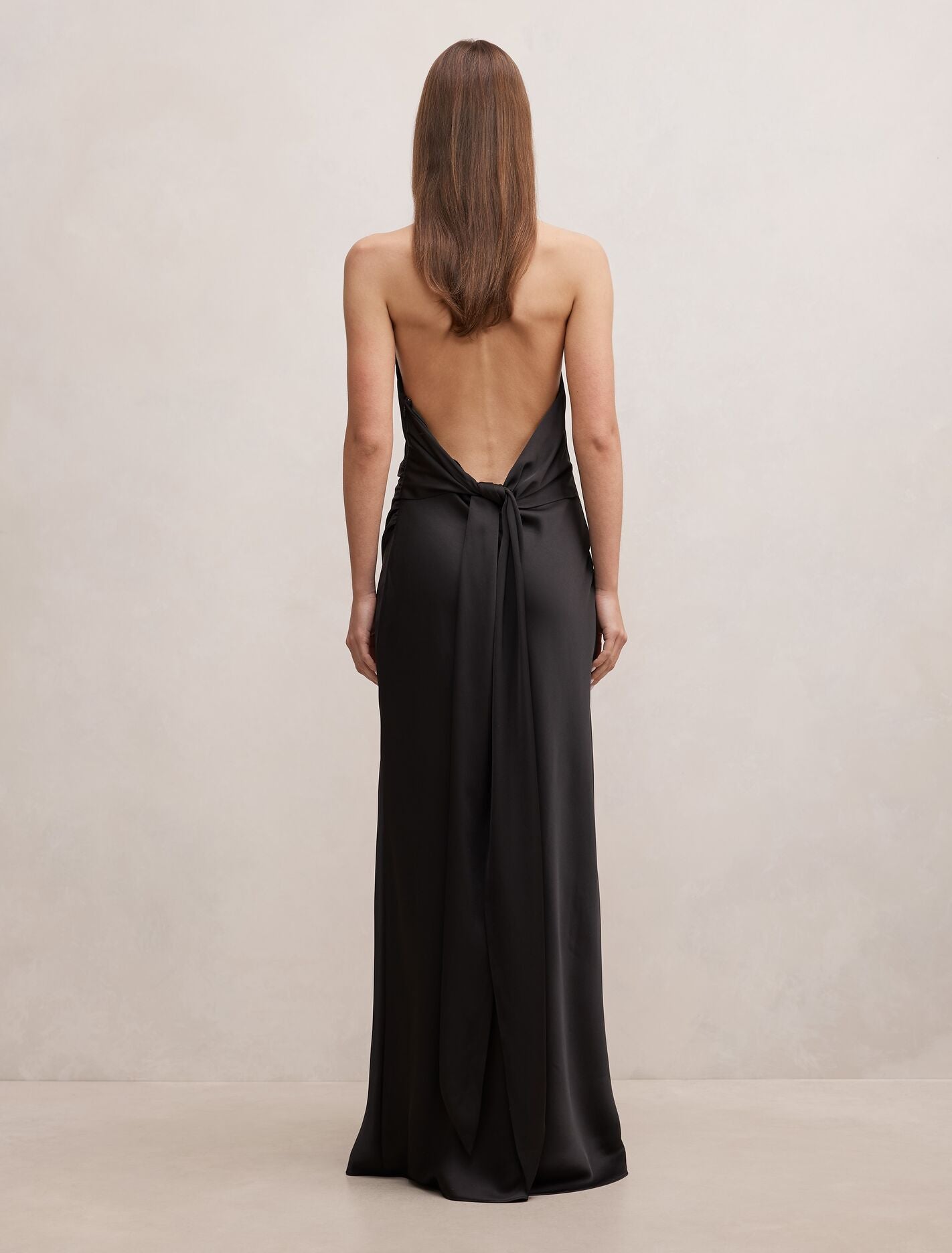 Drew Halter Back Tie Maxi Dress Forever New